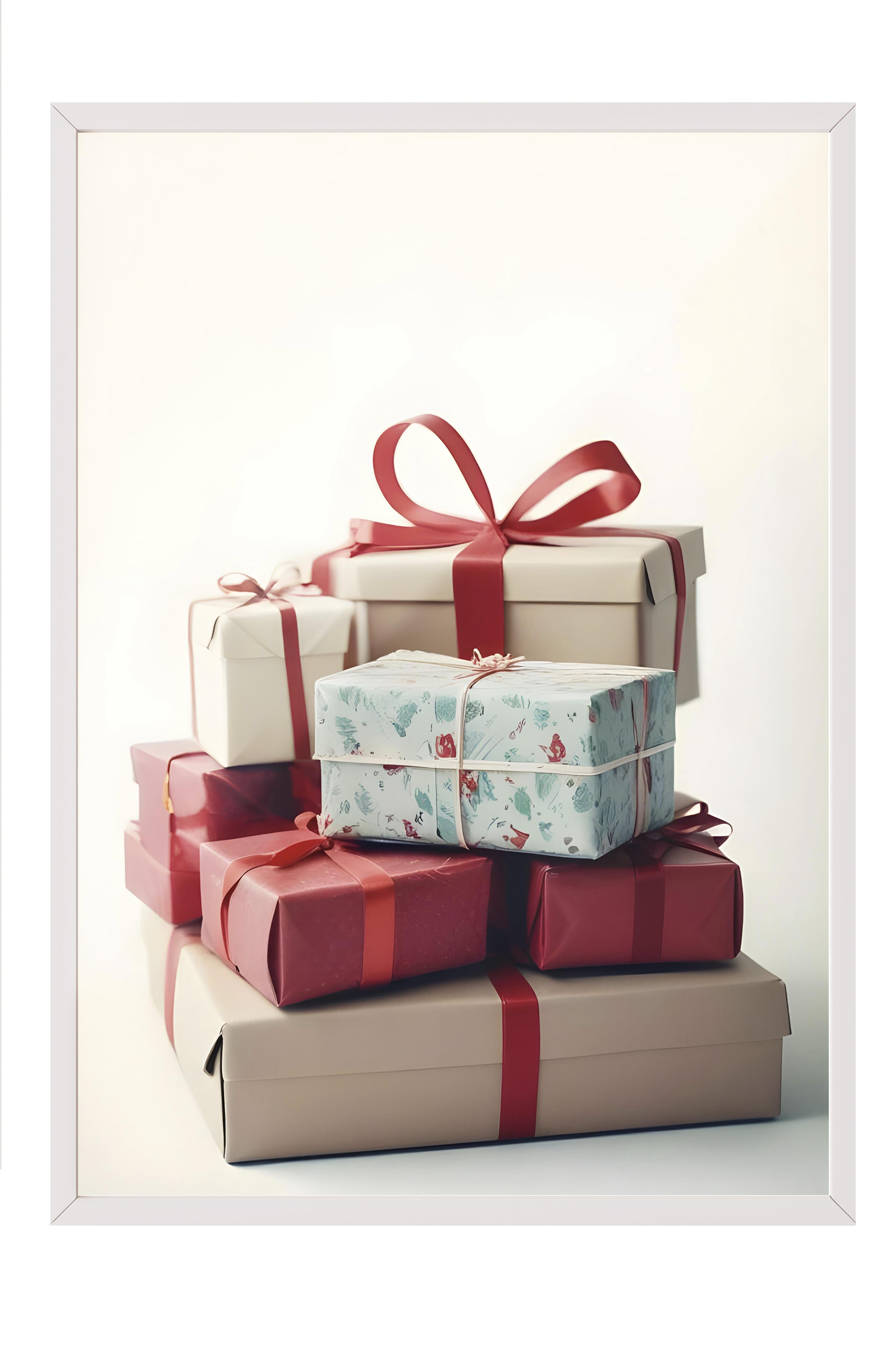 Pile of Presents Yılbaşı Tablo, Beyaz Çerçeve ve Poster, Duvar Tablosu Comfort Serisi NO:108476