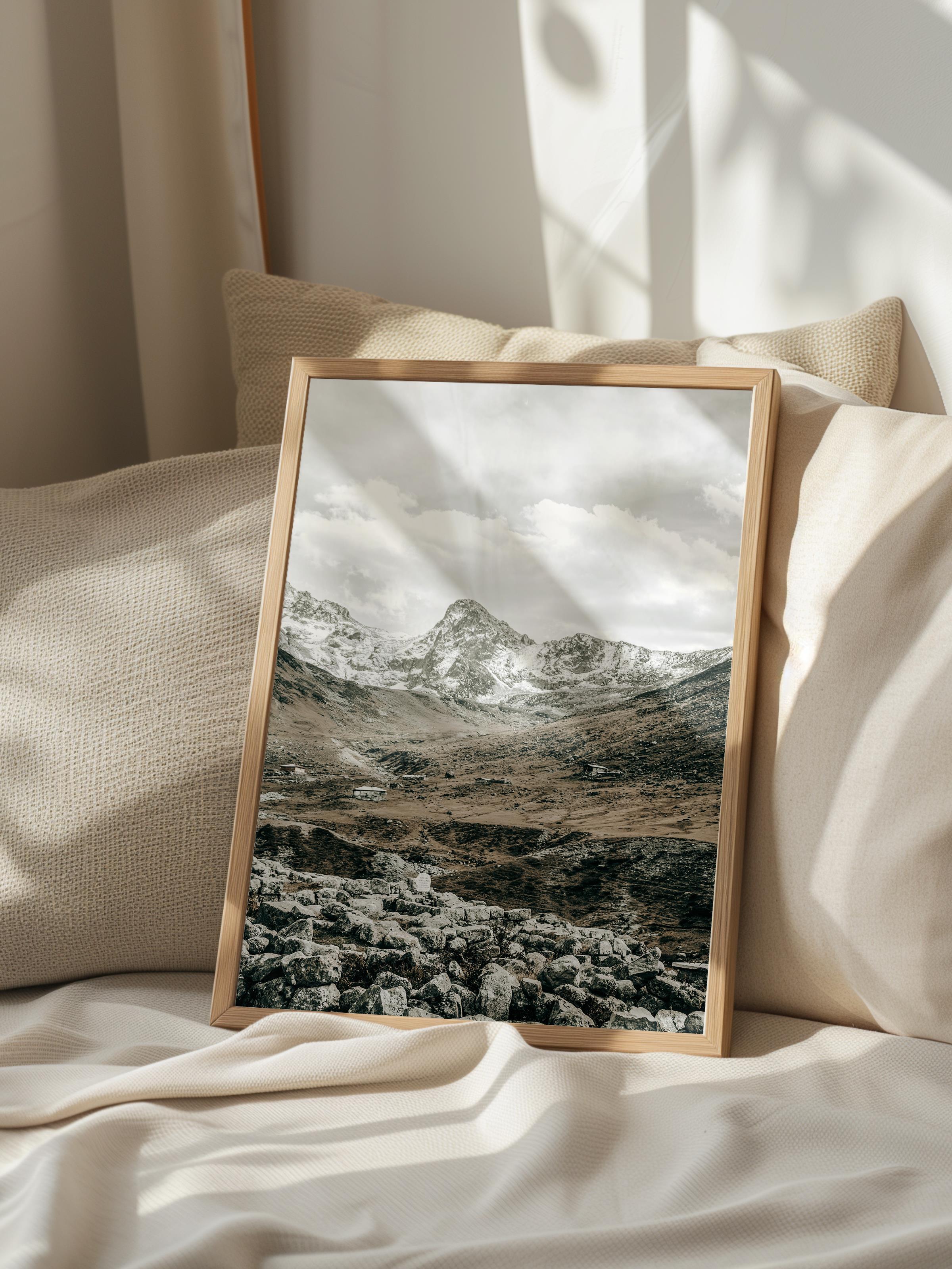 Rustic Çerçevesiz Poster, İskandinav Kahverengi Poster, NO:144 Dağ Manzarası Fotoğraf, Dikey
