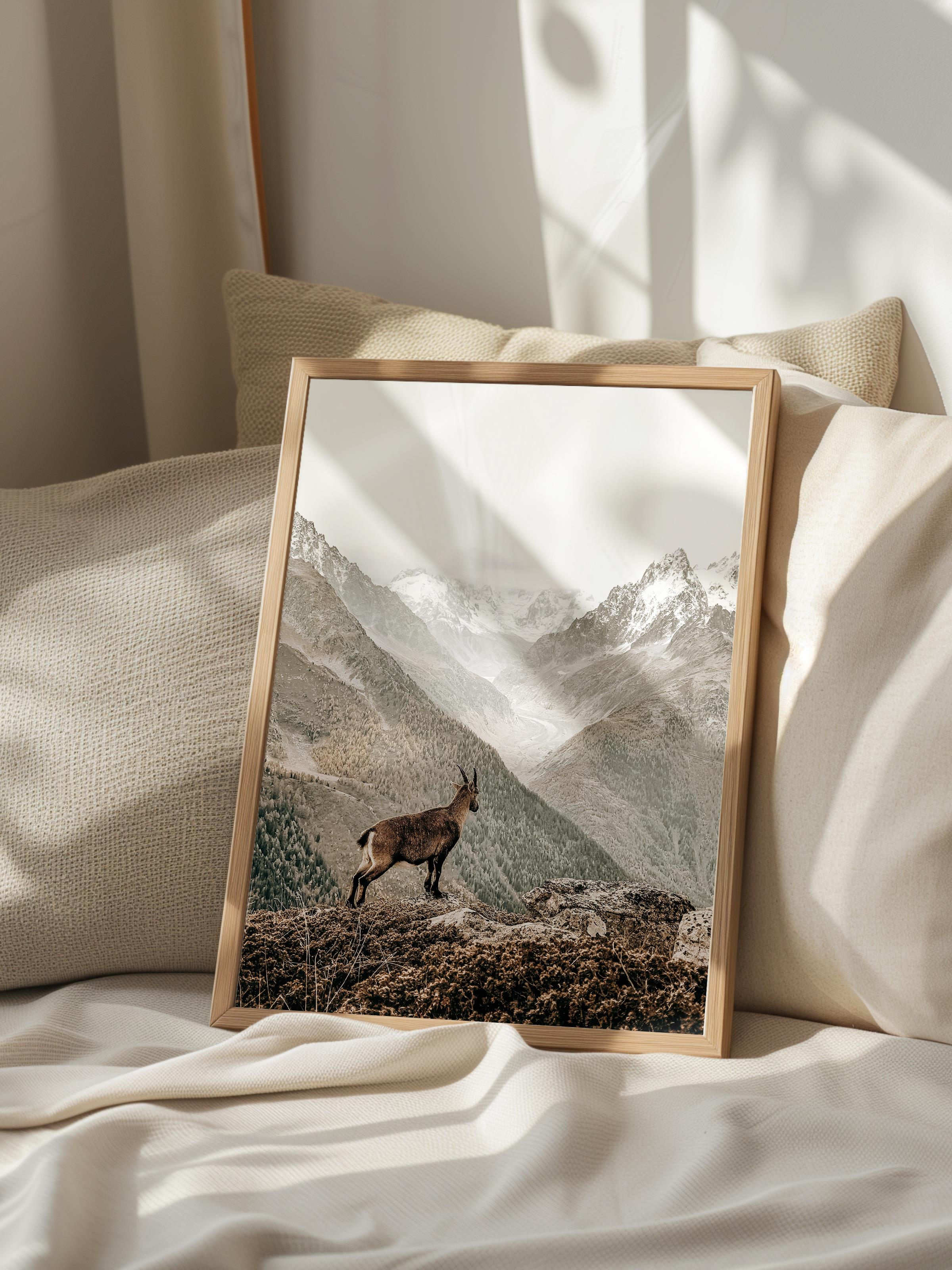 Rustic Çerçevesiz Poster, İskandinav Kahverengi Poster, NO:171 Dağ ve Keçi Fotoğraf, Dikey