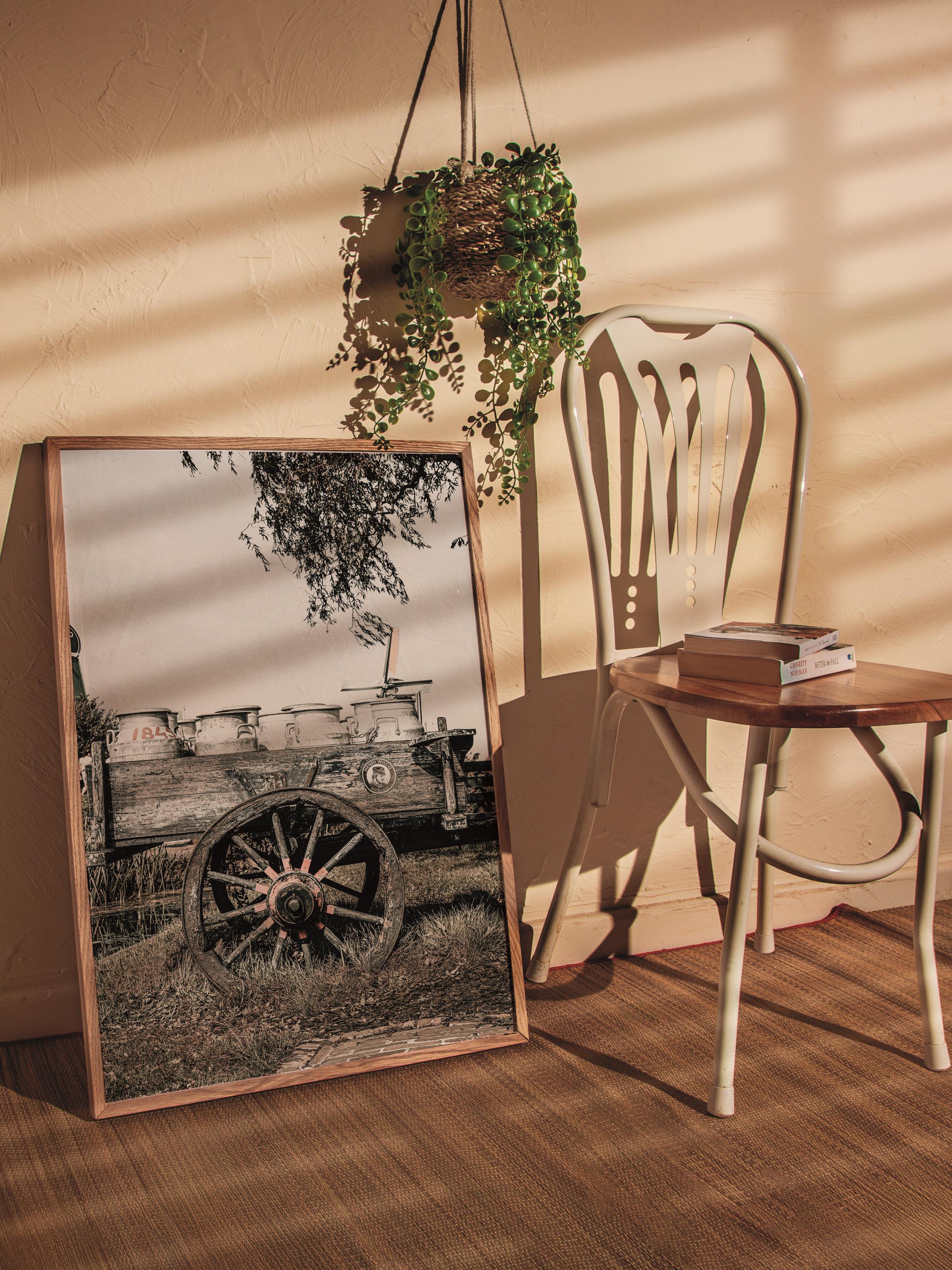 Rustic Çerçevesiz Poster, İskandinav Kahverengi Poster, NO:186 Eski Tarım Aracı Fotoğraf, Dikey