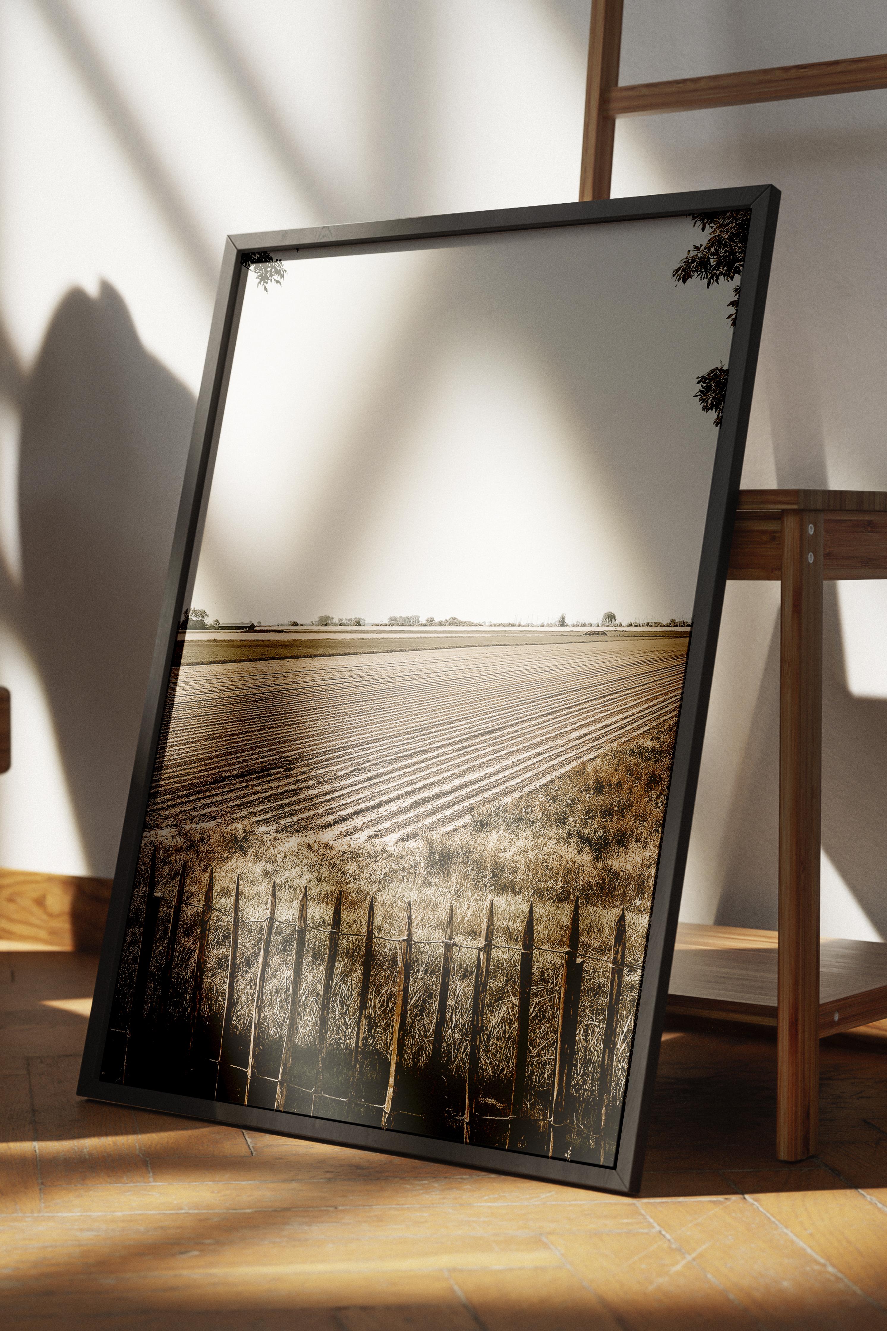Rustic Çerçevesiz Poster, İskandinav Kahverengi Poster, NO:220 Çit ve Tarla Fotoğraf, Dikey