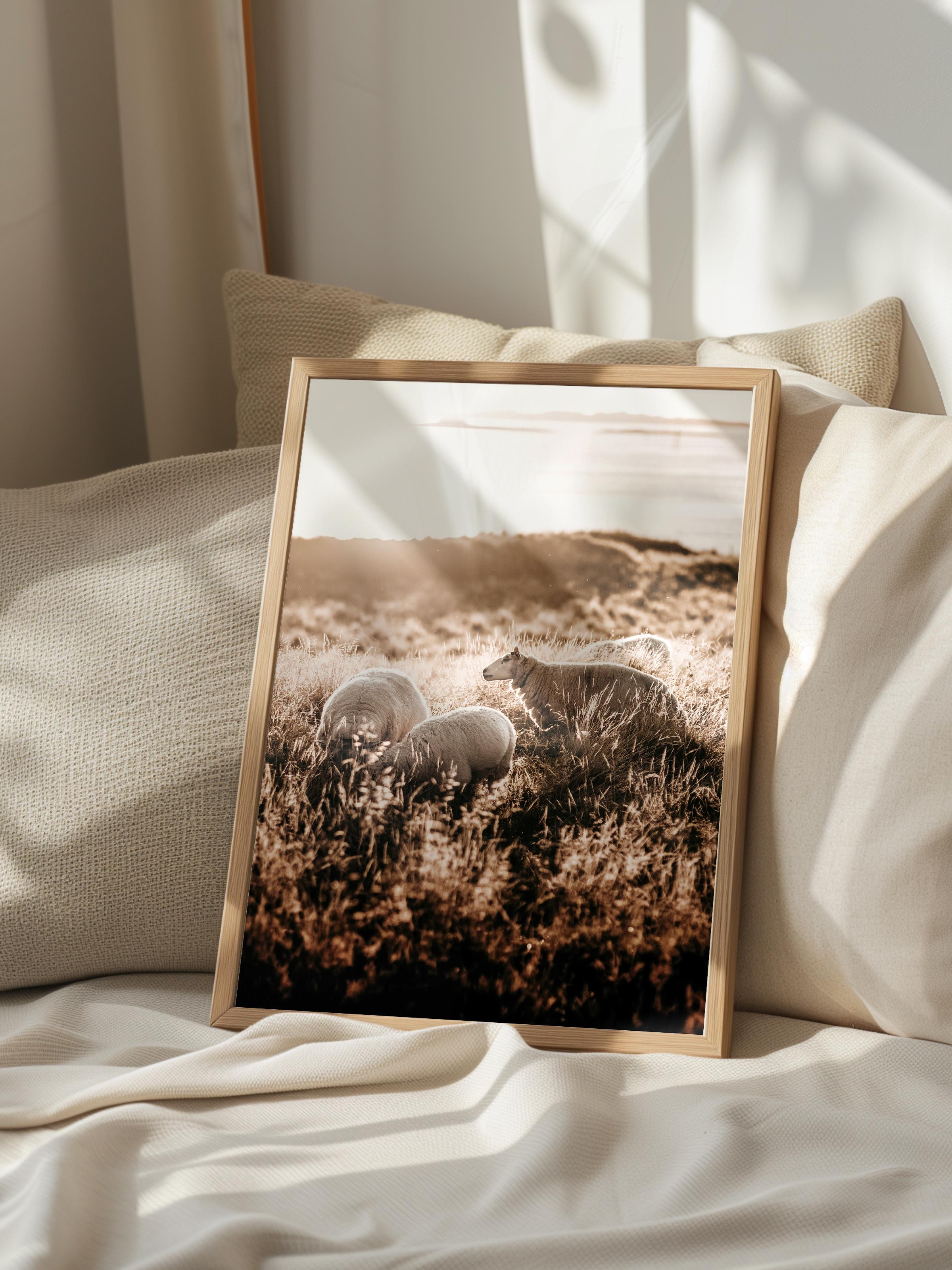Rustic Çerçevesiz Poster, İskandinav Kahverengi Poster, NO:223 Koyunlar ve Gün Batımı Fotoğraf, Dikey