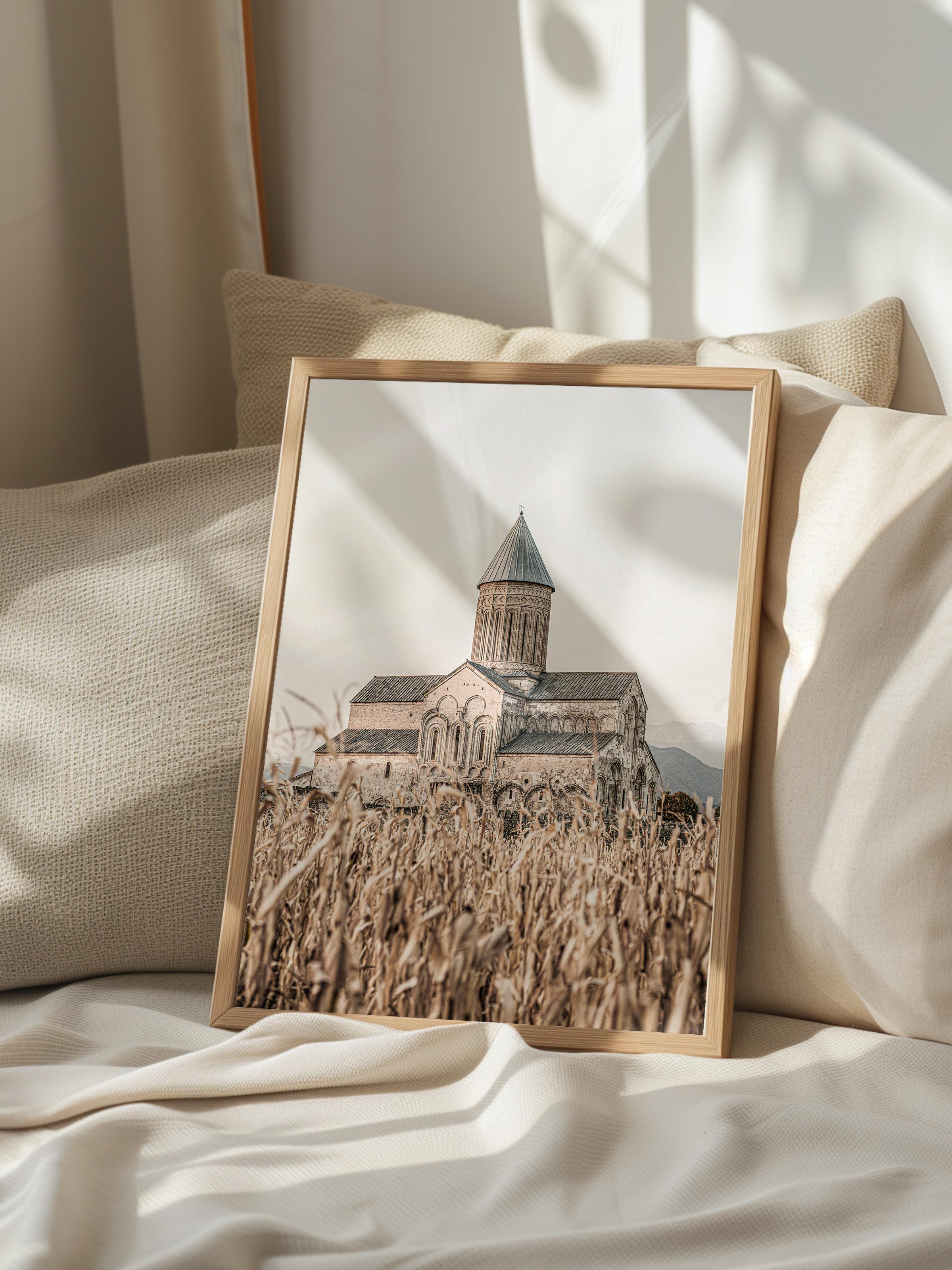 Rustic Çerçevesiz Poster, İskandinav Kahverengi Poster, NO:261 Kilise ve Tarlalar Fotoğraf, Dikey