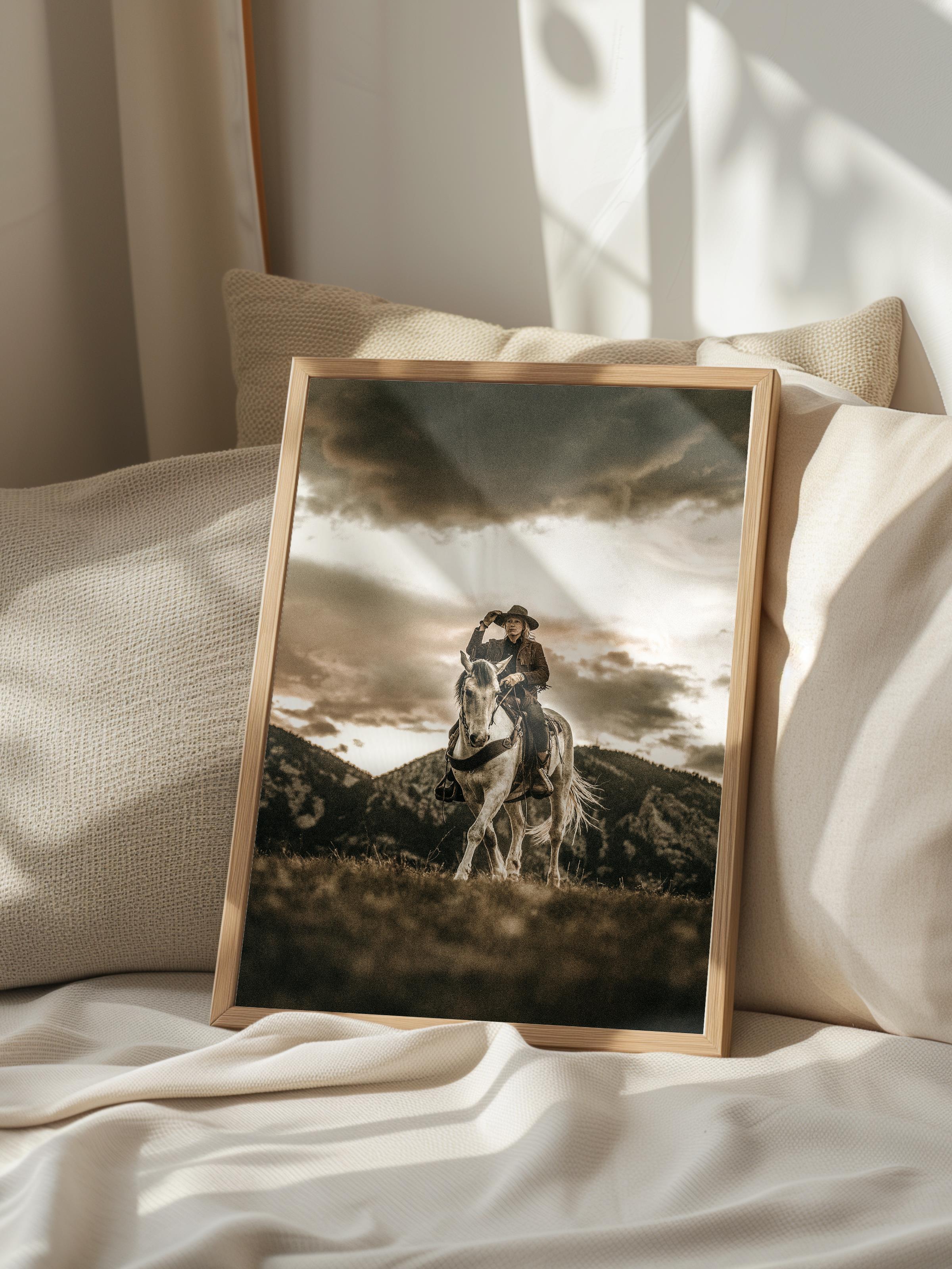 Rustic Çerçevesiz Poster, İskandinav Kahverengi Poster, NO:85 Kovboy ve Atı Fotoğraf, Dikey