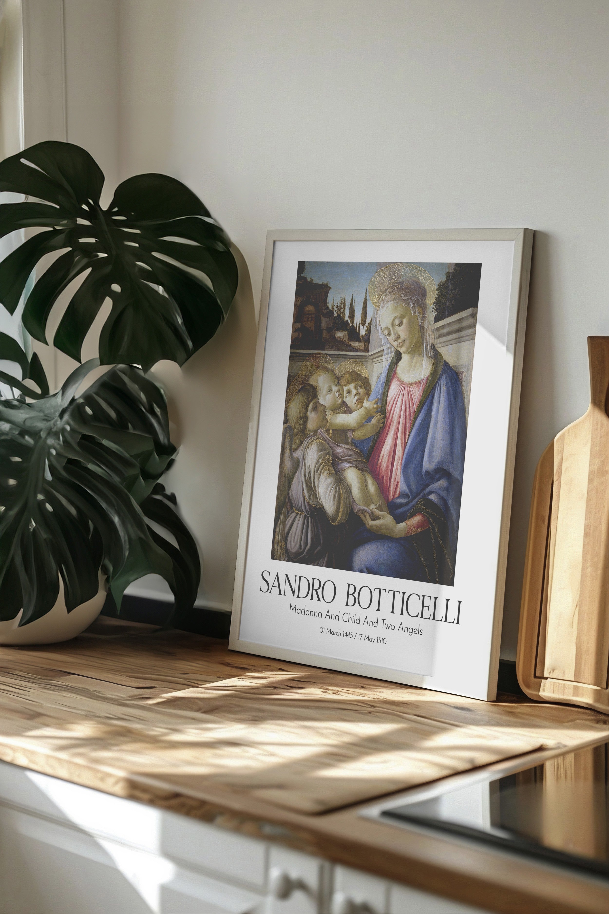 Sandro Botticelli - Madonna And Child And Two Angels, Beyaz Çerçeveli Tablo, Sanat Serisi NO:110747