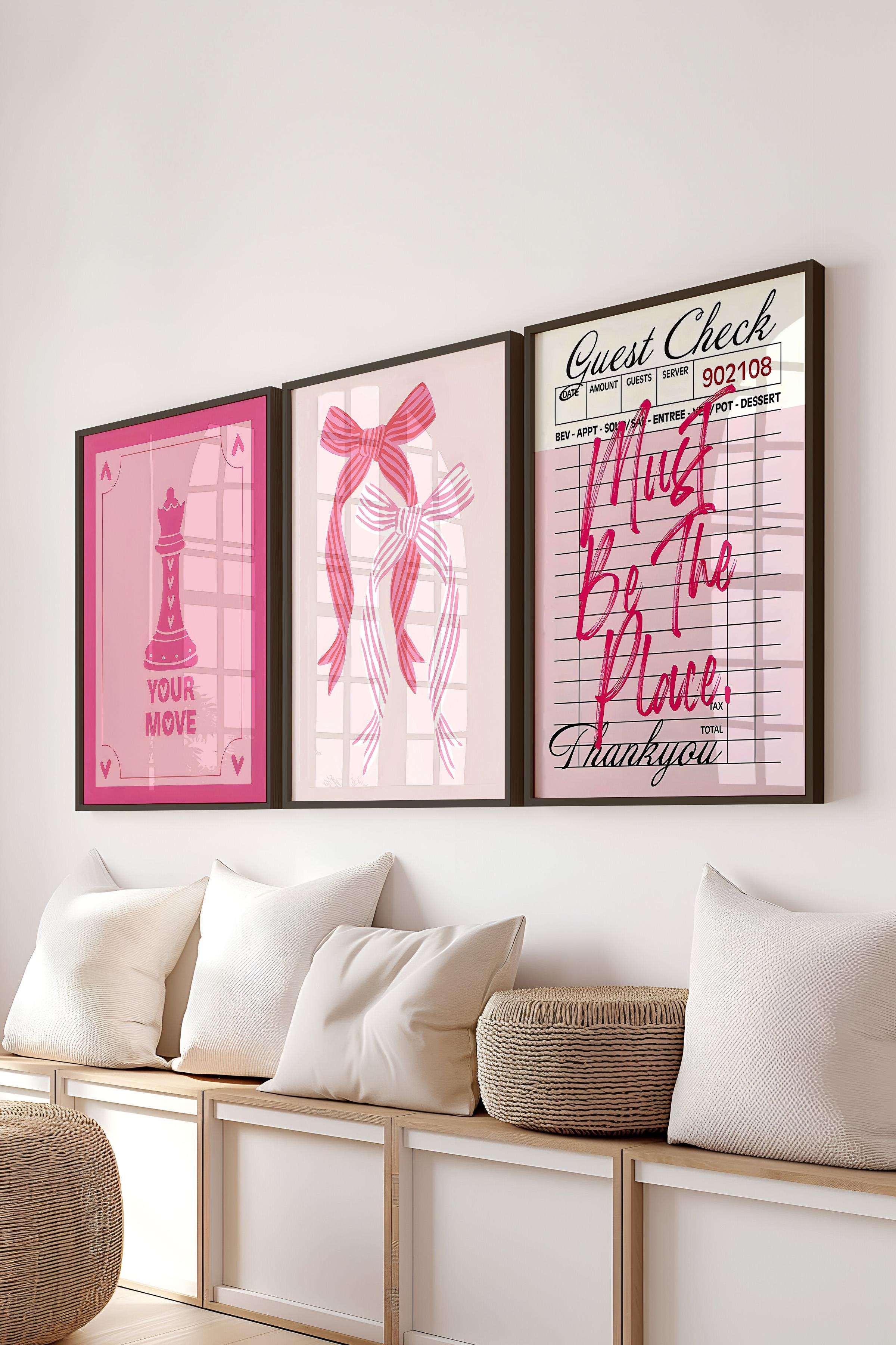 Siyah Çerçeveli Tablo Seti, Pembe İllustrasyon Duvar Tablosu, 3 Adet Poster Seti, No:300788