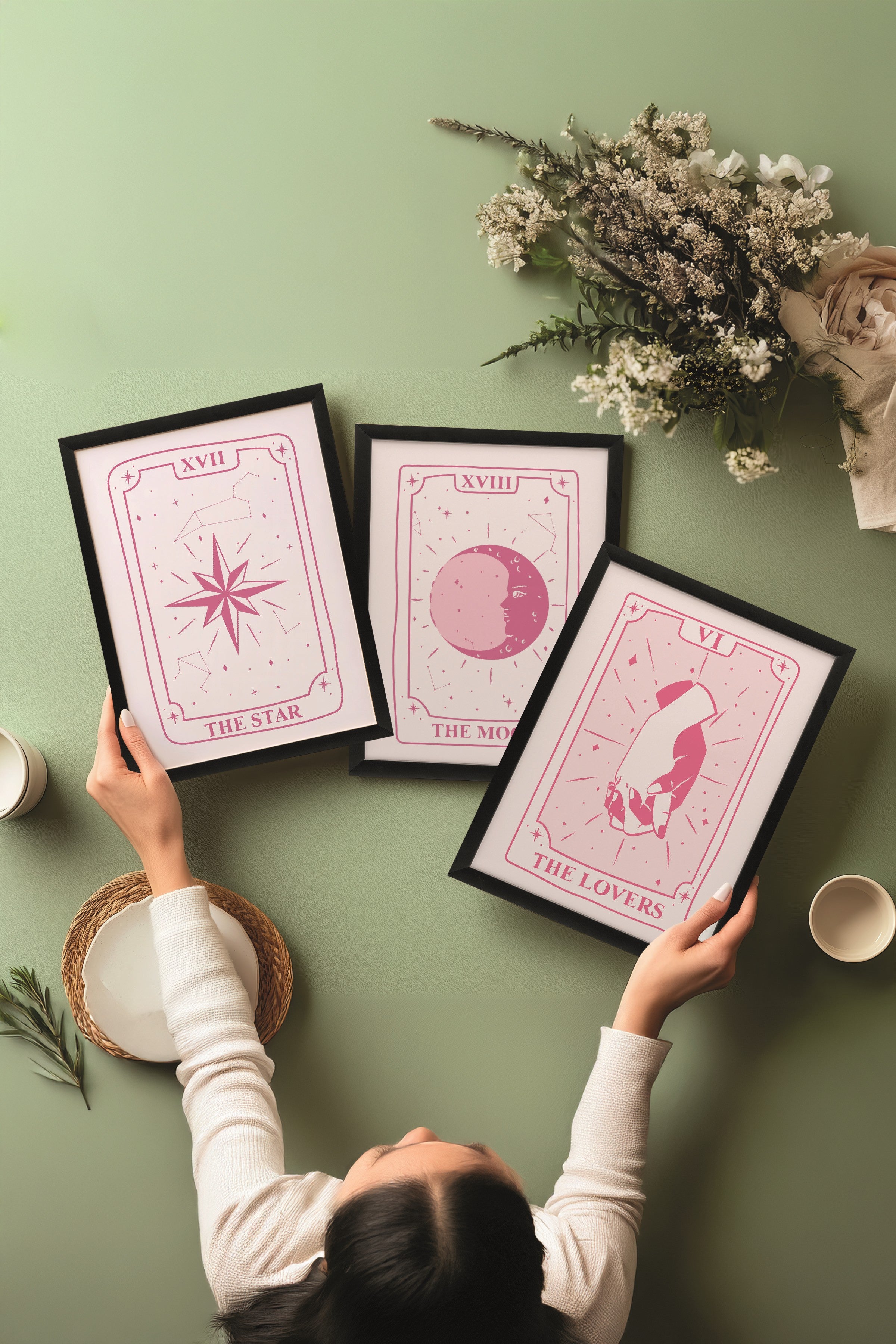 Siyah Tablo Seti, 3 Adet Siyah Çerçeveli Poster tarot cards Model No:300898, Pembe Duvar Dekoru