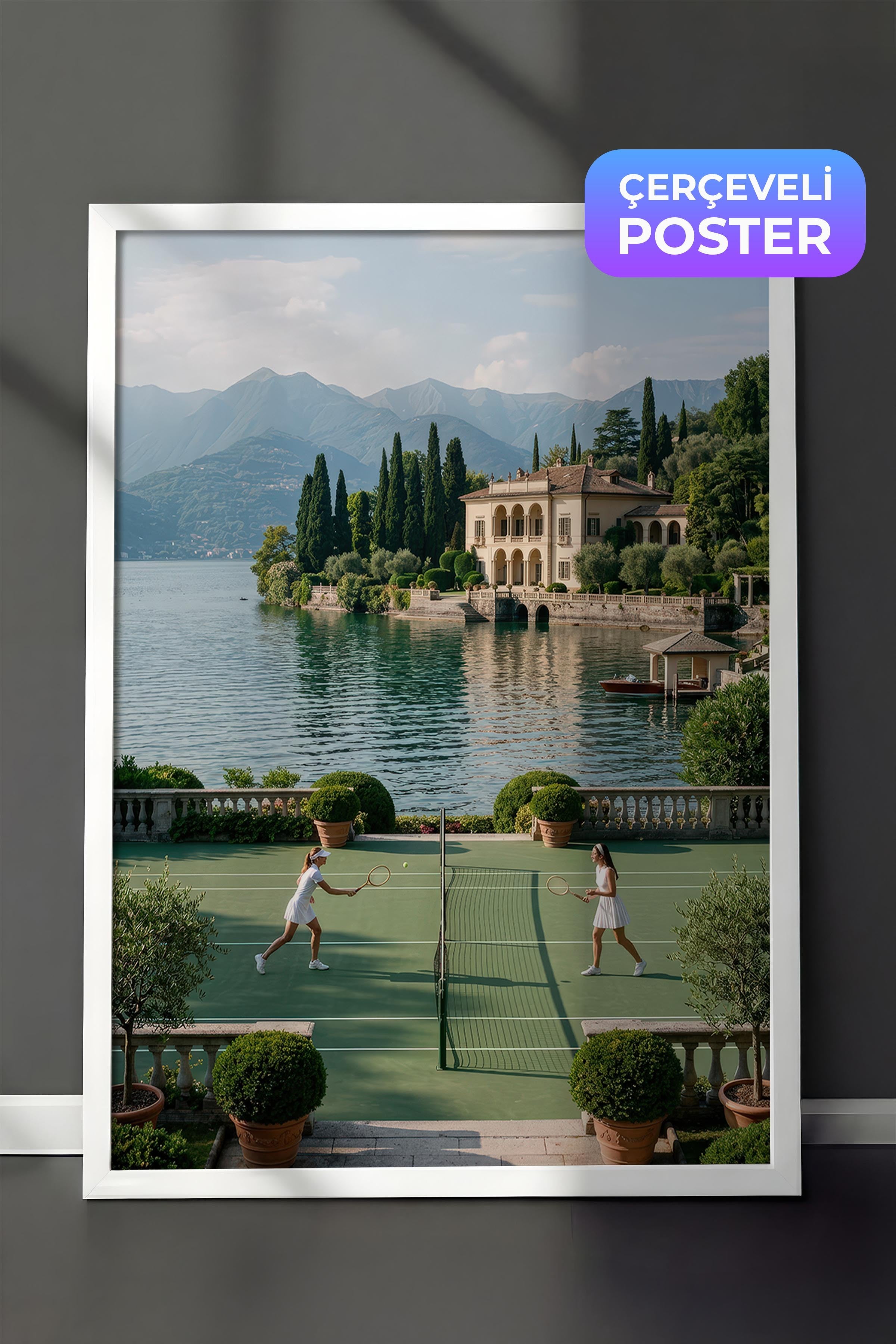 Tenis Kortu ve Göl Manzarası Posteri, Beyaz Çerçeveli Poster, Old Money Serisi, NO:113166
