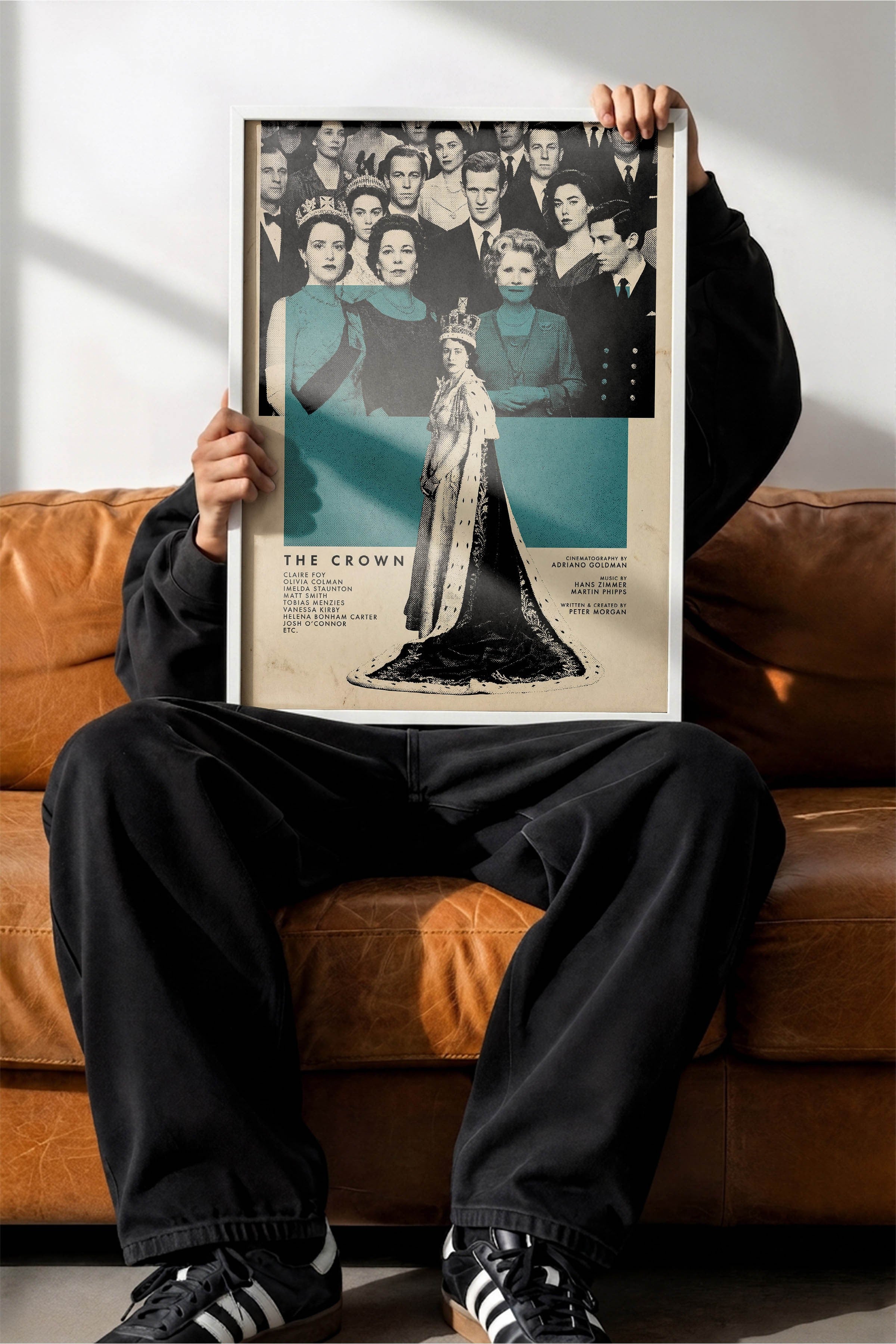 The Crown Beyaz Çerçeveli Poster, Sinema ve Dizi Tablo, Film Dizi Afişleri NO:112792