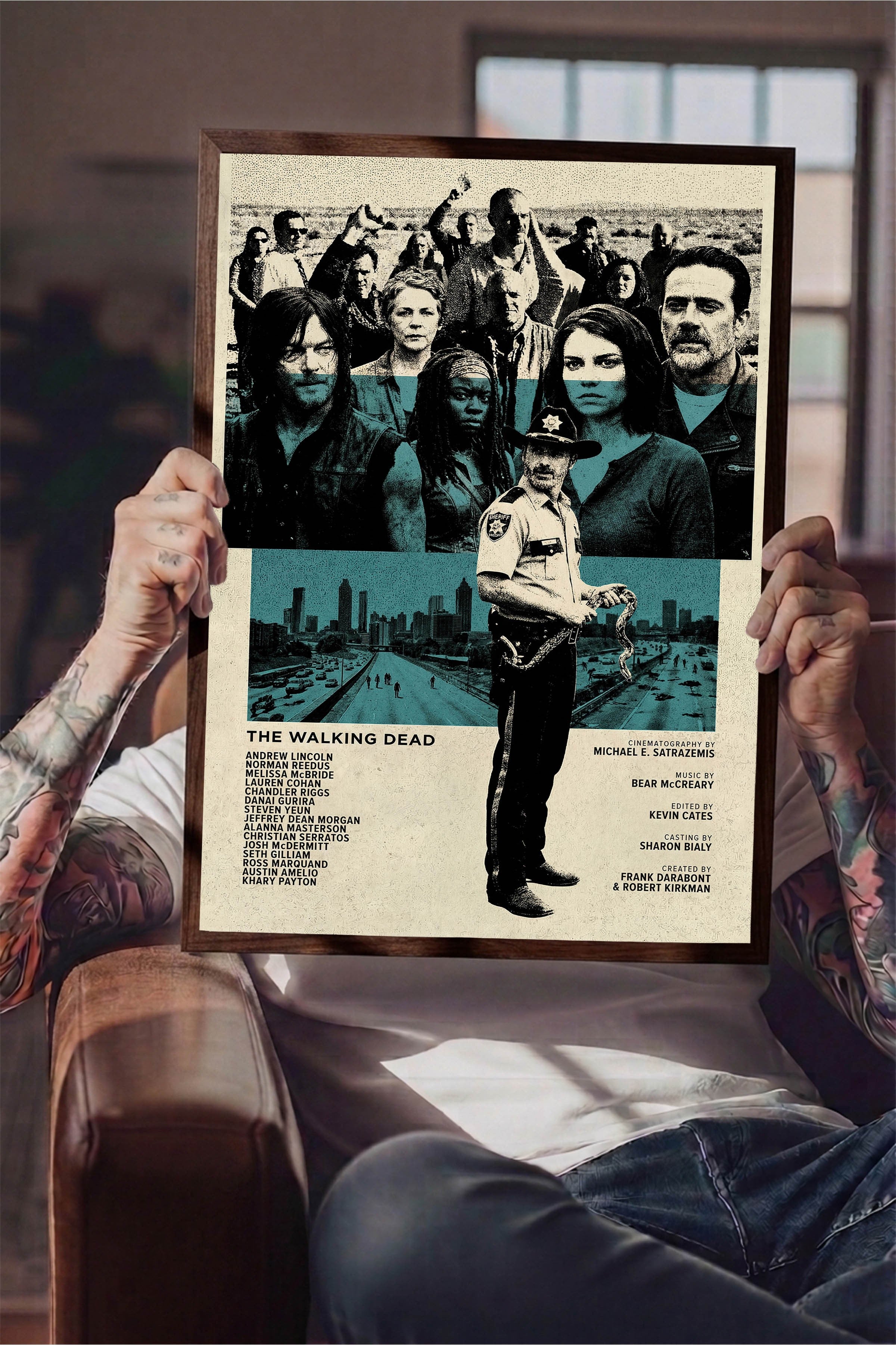 The Walking Dead Kahverengi Çerçeveli Poster, Sinema ve Dizi Tablo, Film Dizi Afişleri NO:112767