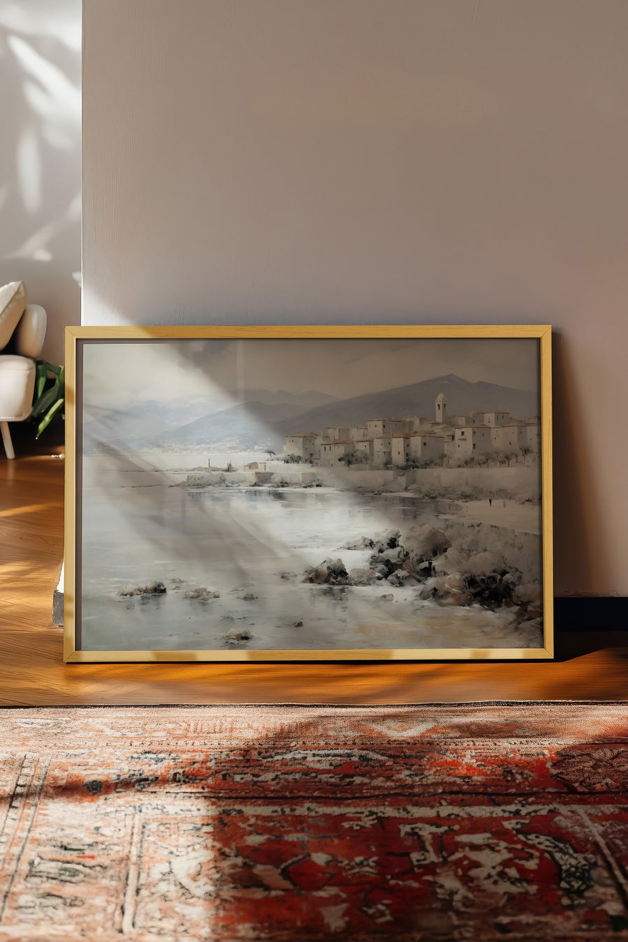 Kıyıdaki Sessiz Kasaba Vintage Poster – Bej Çerçeveli Tablo