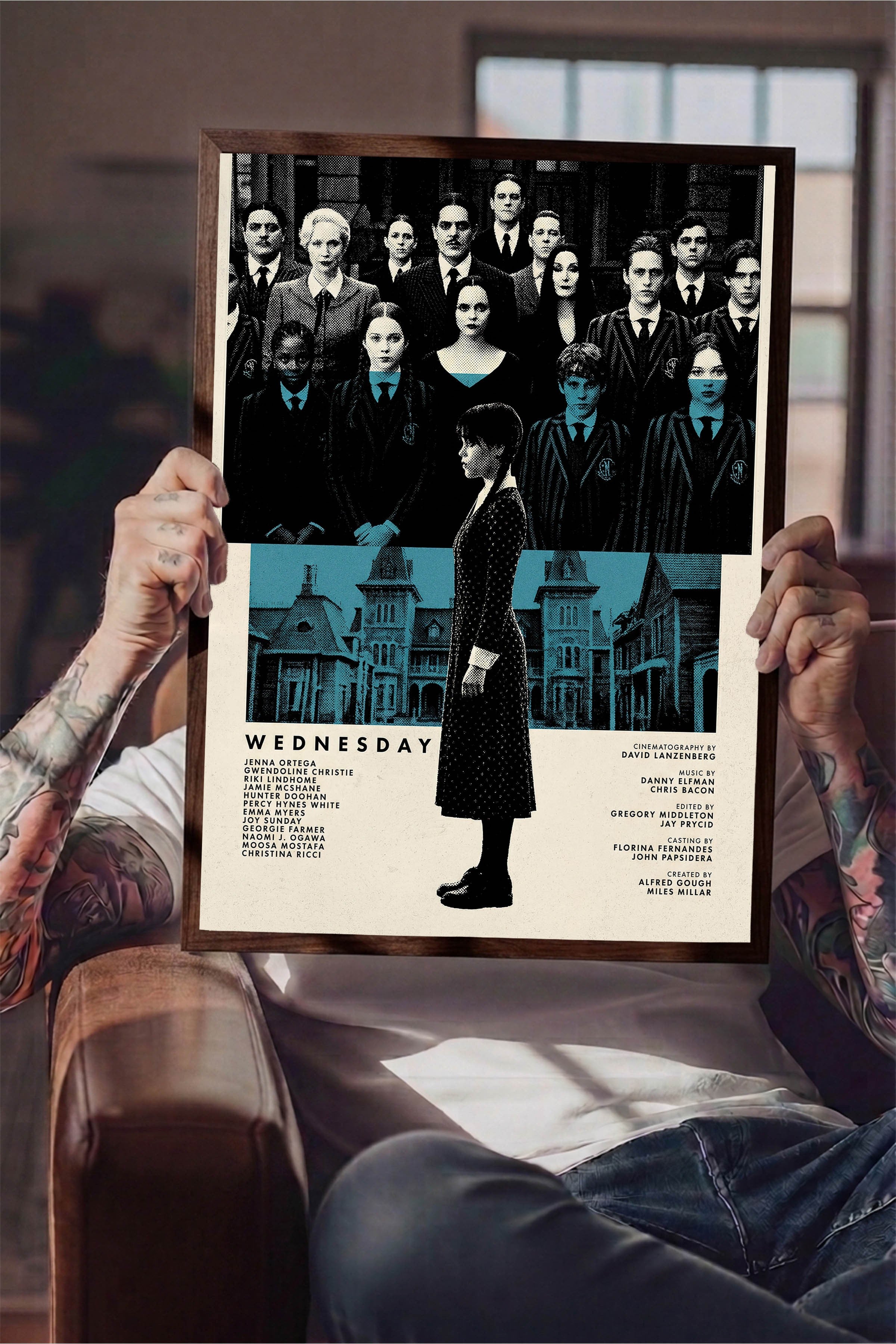 Wednesday Kahverengi Çerçeveli Poster, Sinema ve Dizi Tablo, Film Dizi Afişleri NO:112782