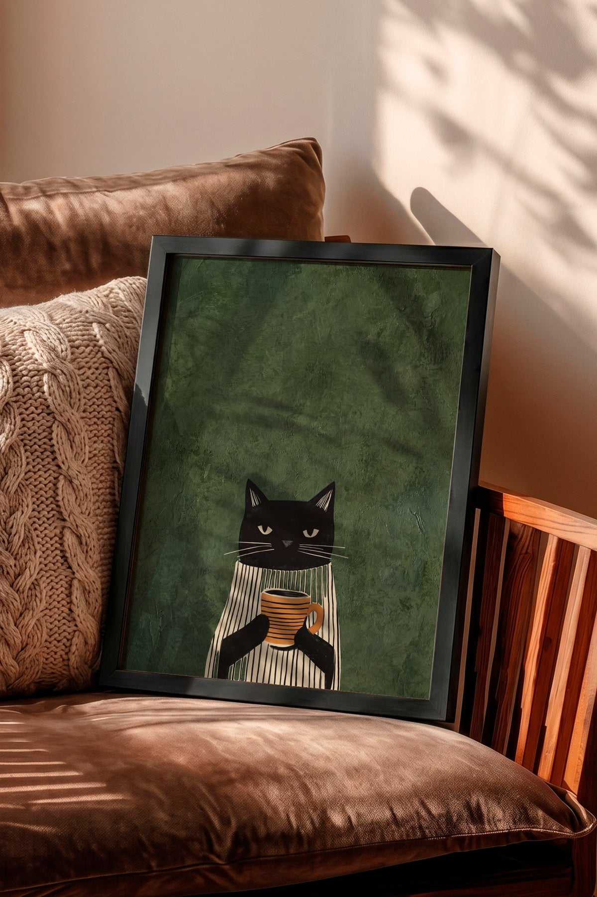 Kahve Tutan Kedi Poster – Siyah Çerçeveli Tablo