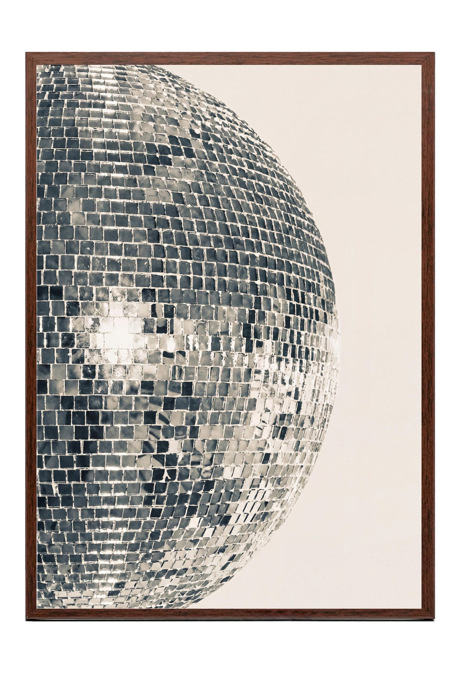 Disko Topu Poster – Kahverengi Çerçeveli Tablo