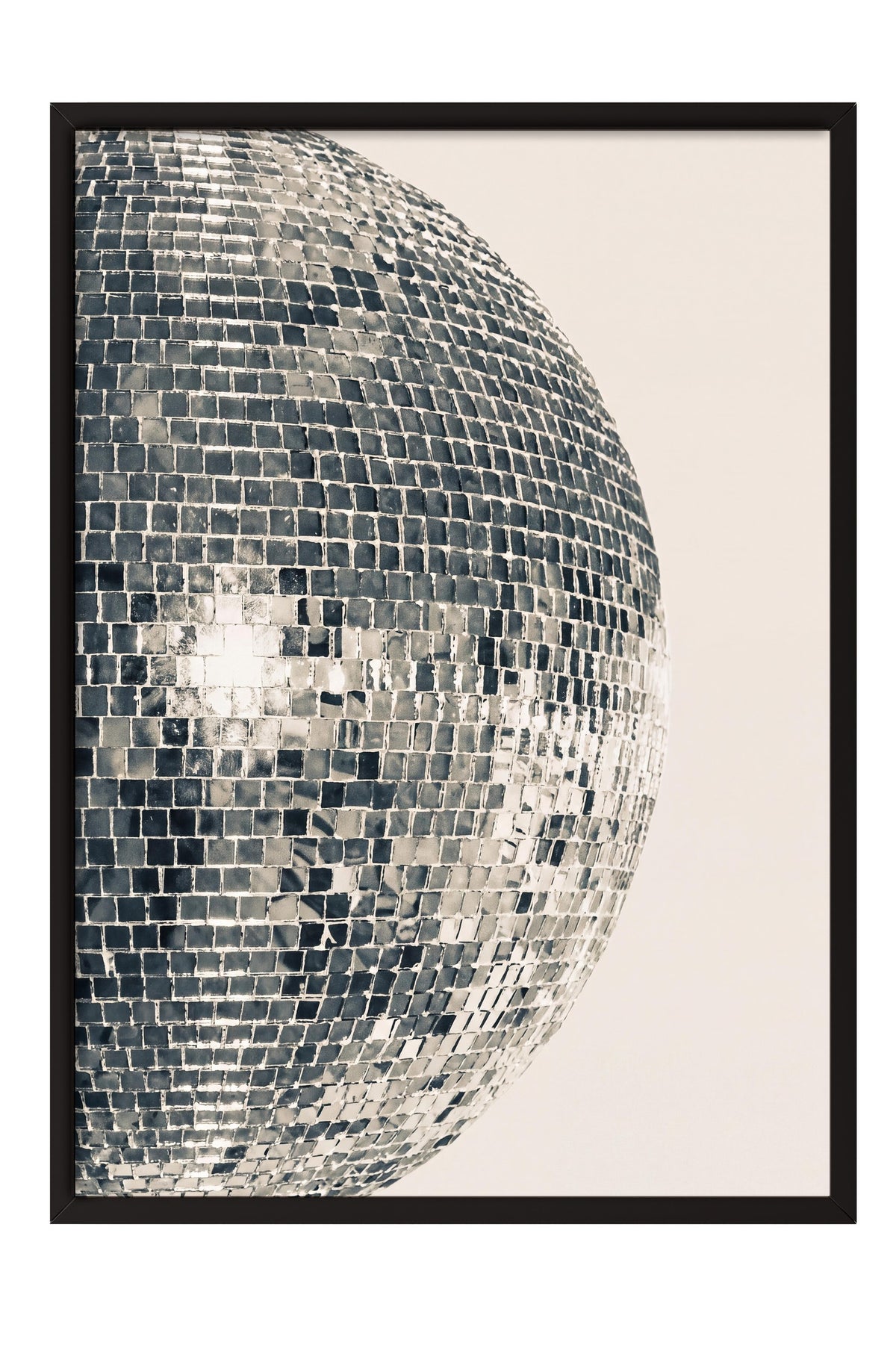 Disko Topu Poster – Siyah Çerçeveli Tablo