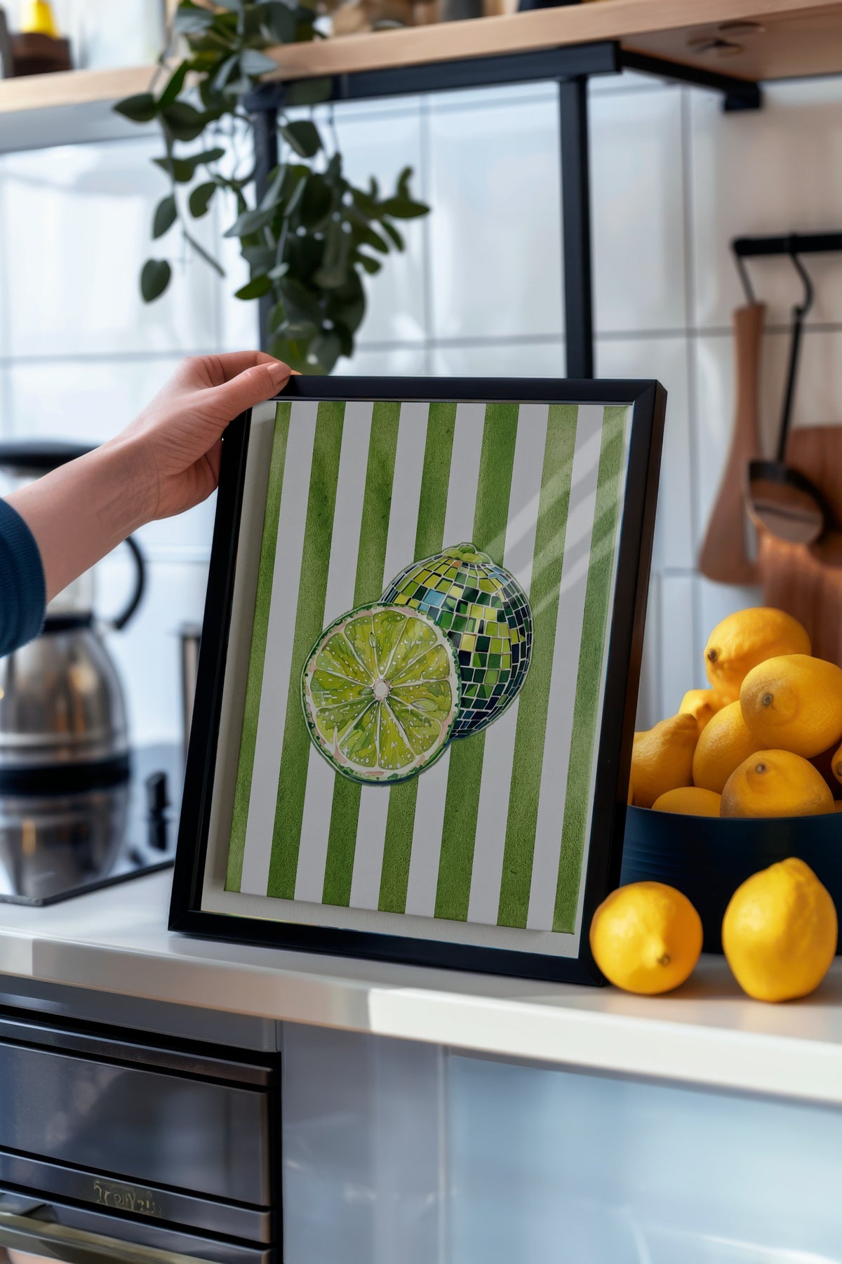 Yeşil Limon Deseni Poster – Siyah Çerçeveli Tablo