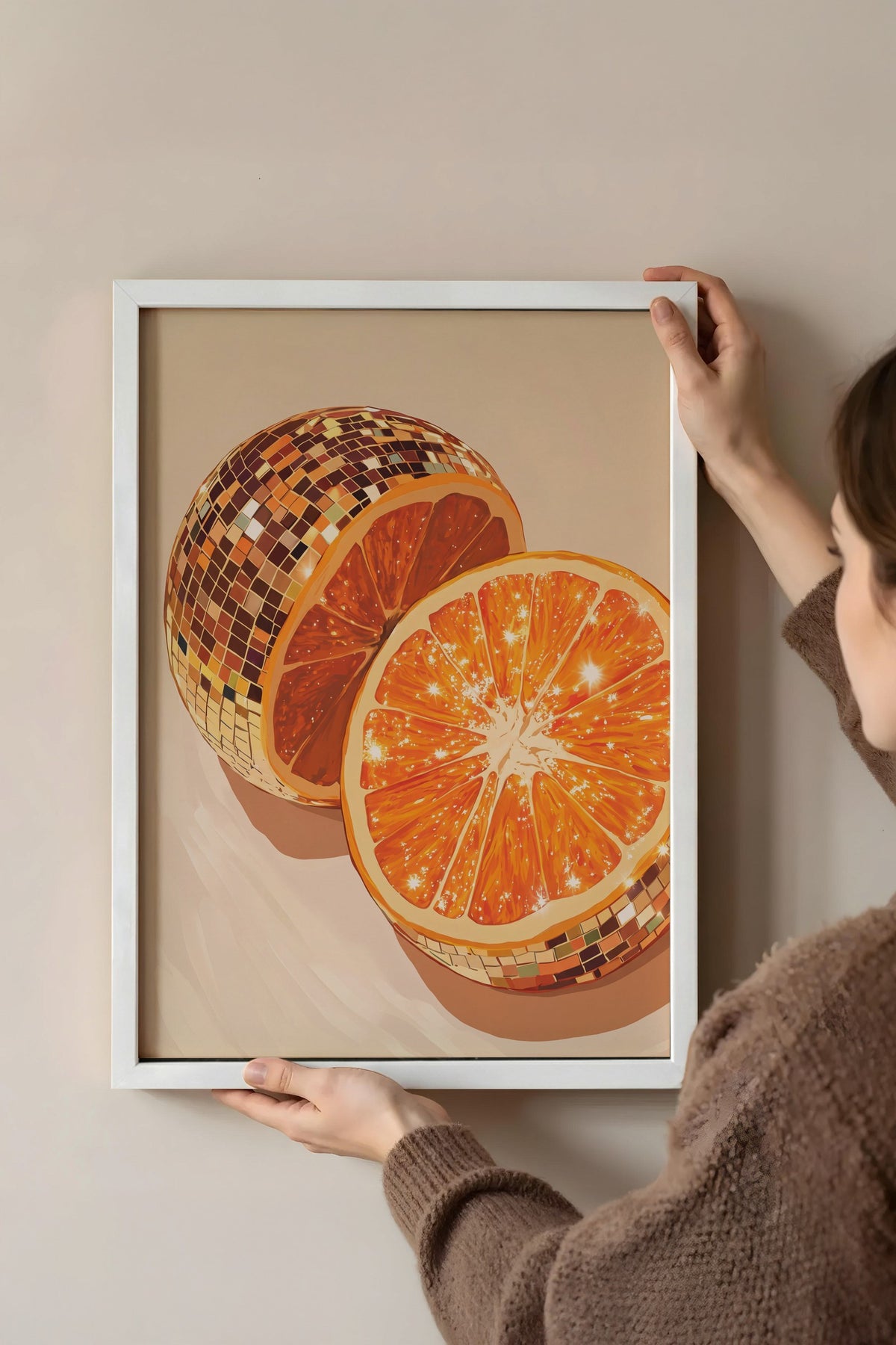 Disko Topu Turuncu Poster – Beyaz Çerçeveli Tablo