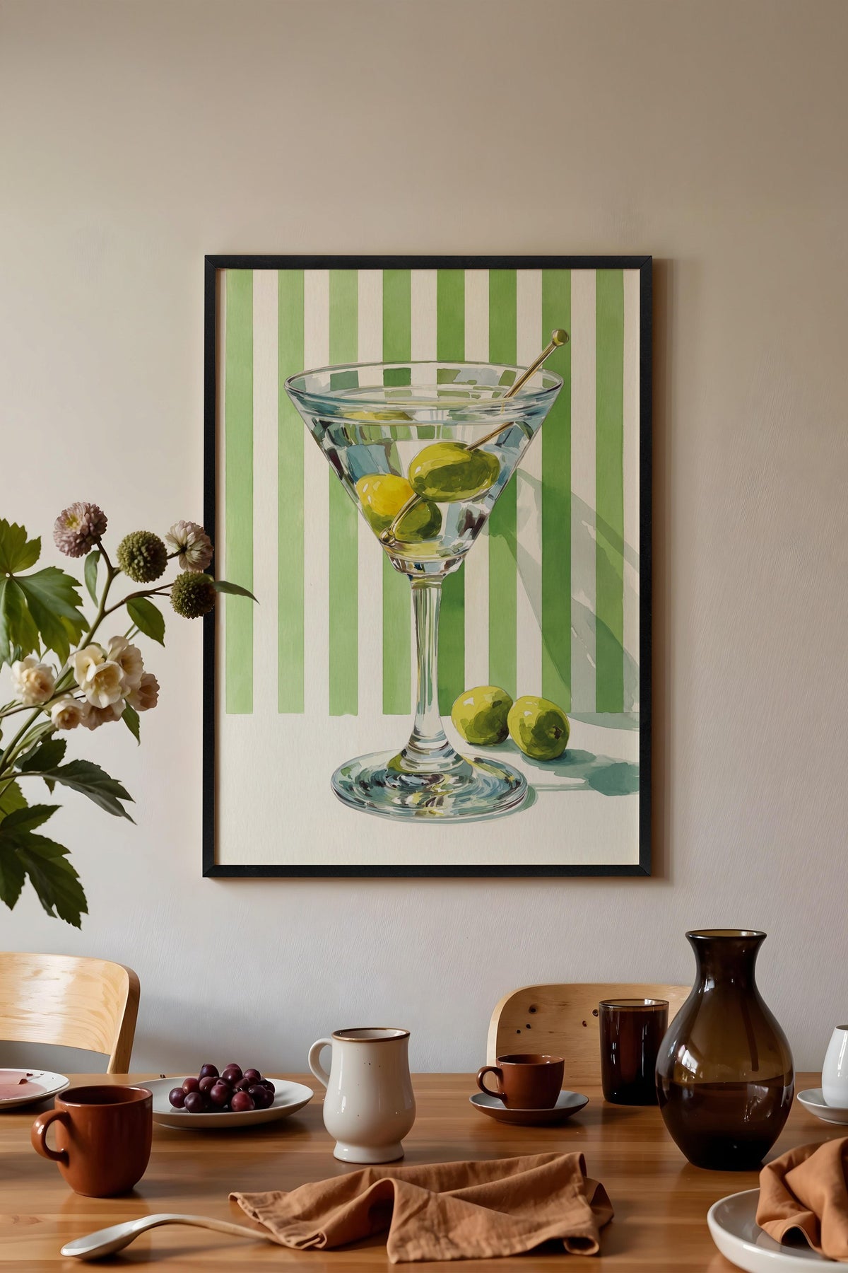 Martini Bardağı ve Zeytinler Poster – Siyah Çerçeveli Tablo