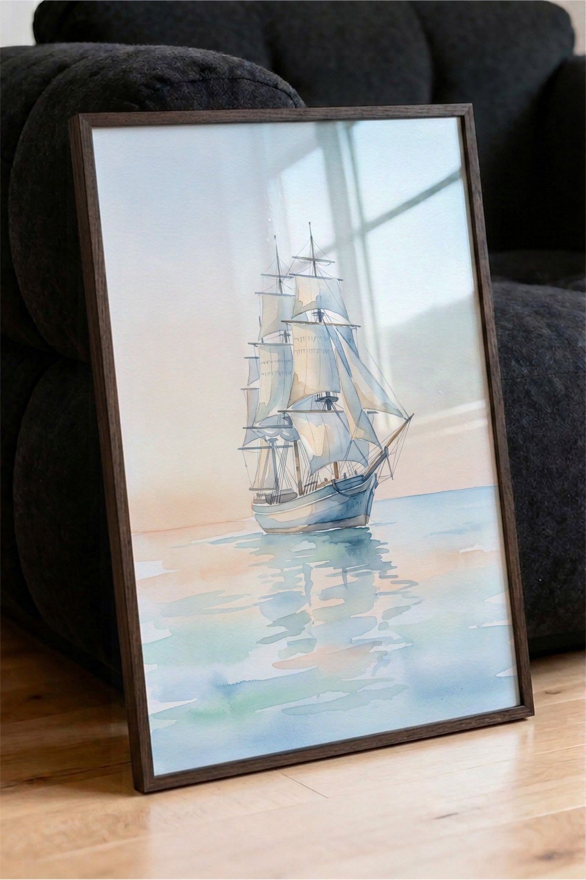 Sakin Sularda Yelkenli Poster – Kahverengi Çerçeveli Tablo