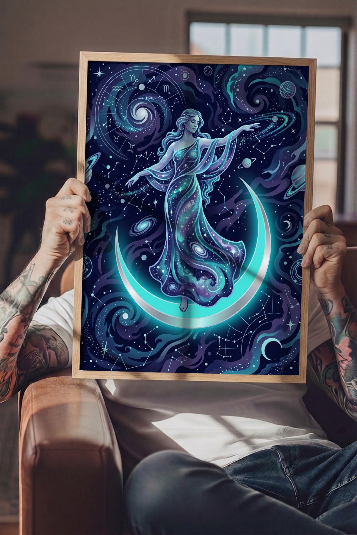 Gökyüzü Tanrıçası Poster – Ahşap Çerçeveli Tablo