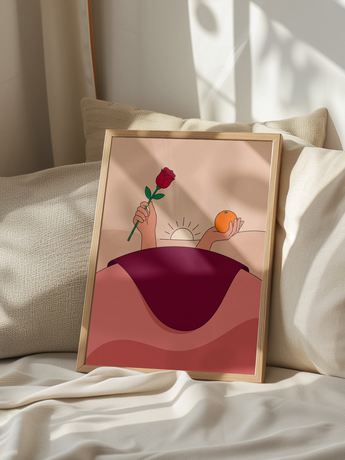 Gül ve Portakal Tutan Eller Poster – Ahşap Çerçeveli Tablo