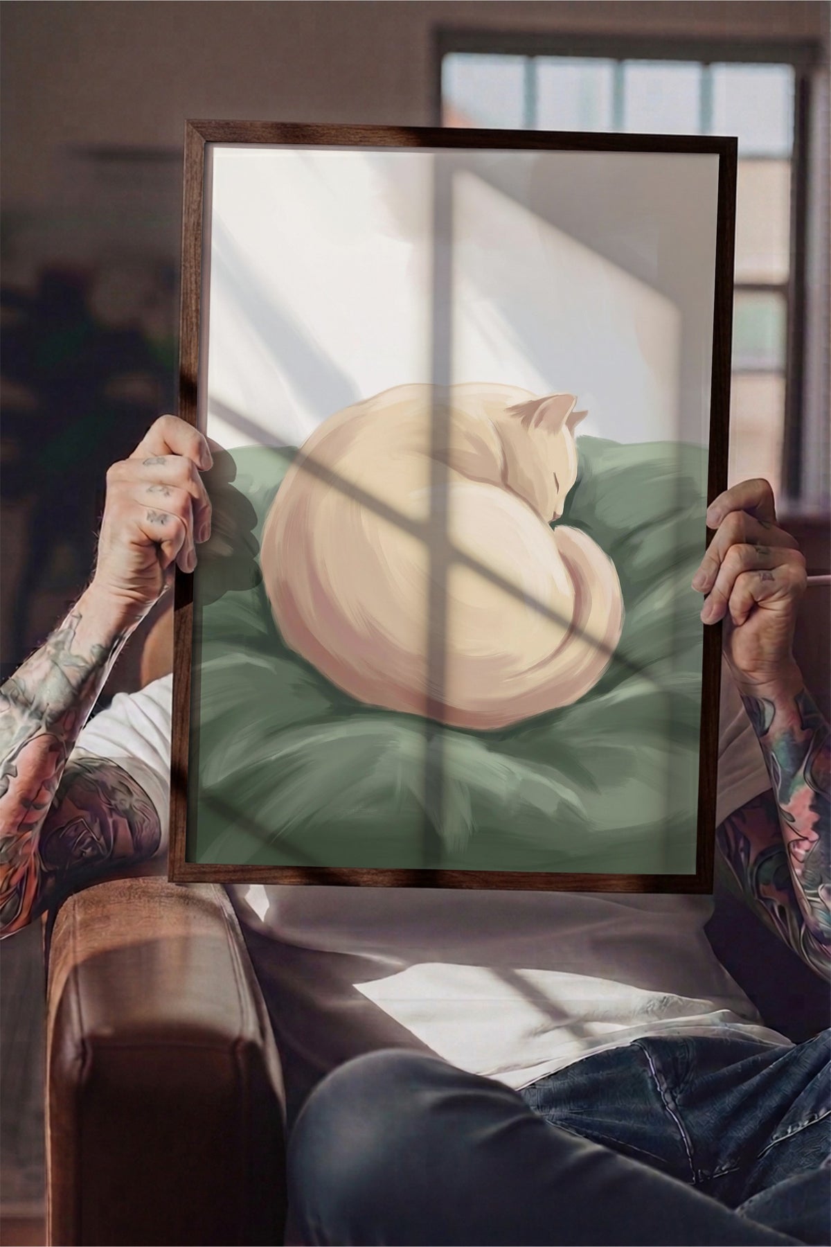 Uyuyan Kedi İllüstrasyonu Poster – Kahverengi Çerçeveli Tablo