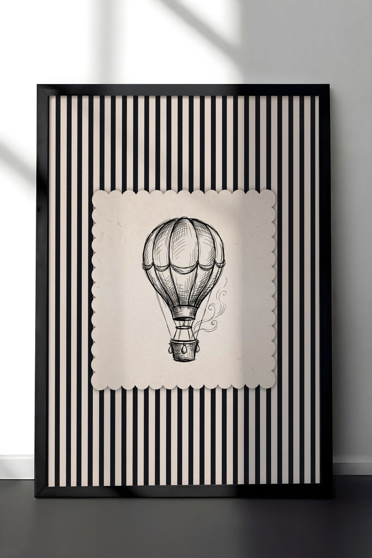Zebra Desenli Balon İllüstrasyonu Poster – Siyah Çerçeveli Tablo
