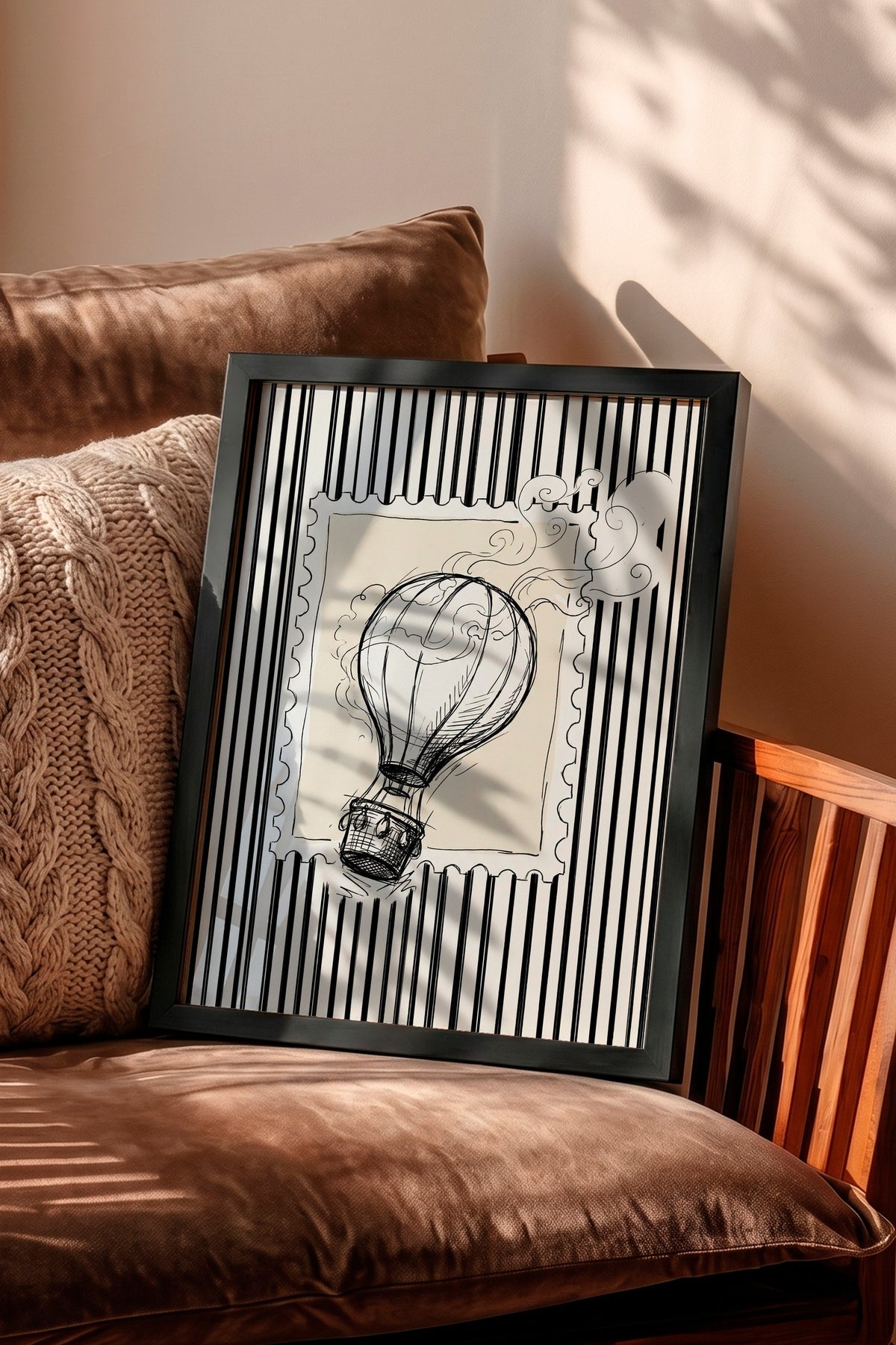 Balon Eskizi ve Fısıltılar Poster – Siyah Çerçeveli Tablo