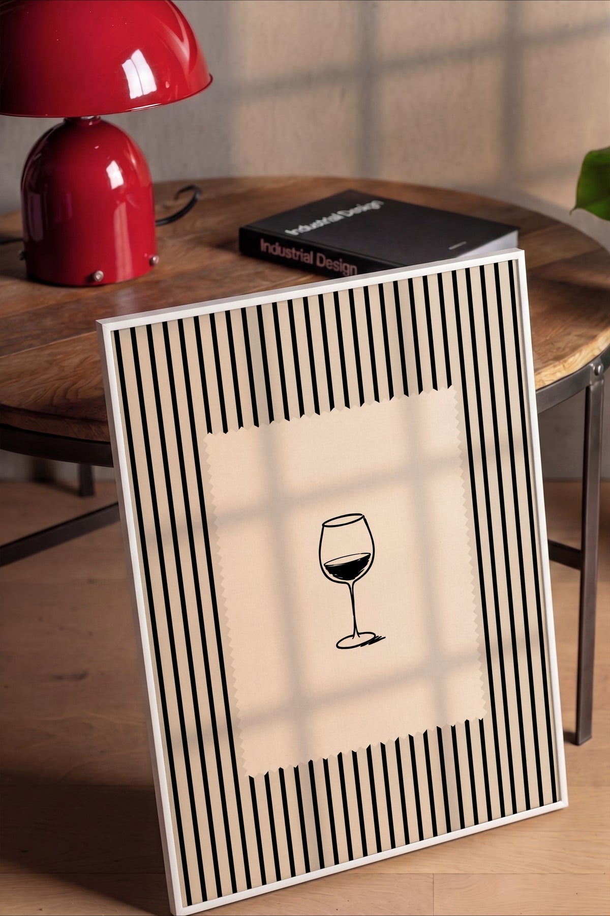 Çizgili Fon Üzerinde Şarap Kadehi Poster – Beyaz Çerçeveli Tablo