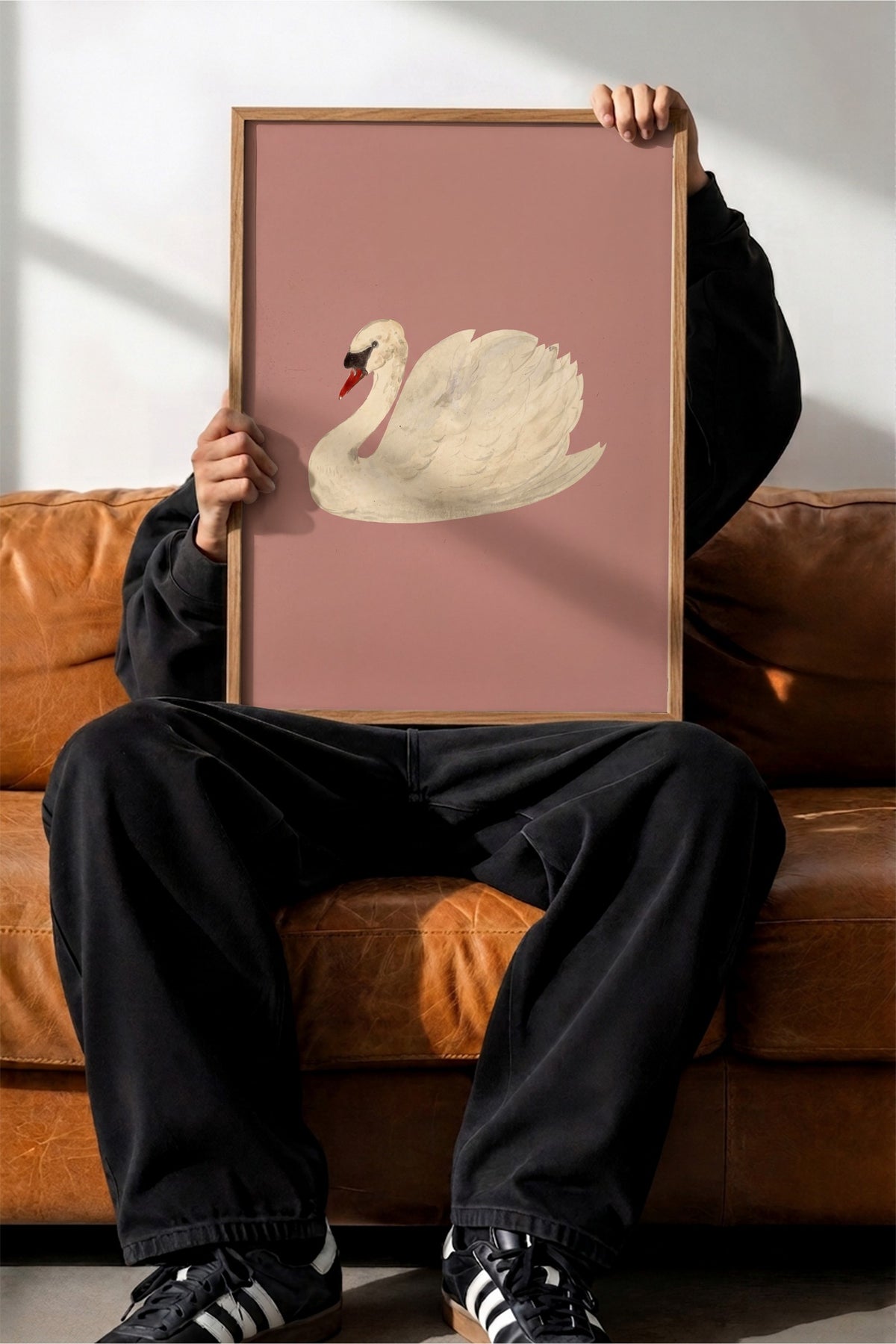Zarif Kuğu İllüstrasyonu Poster – Ahşap Çerçeveli Tablo