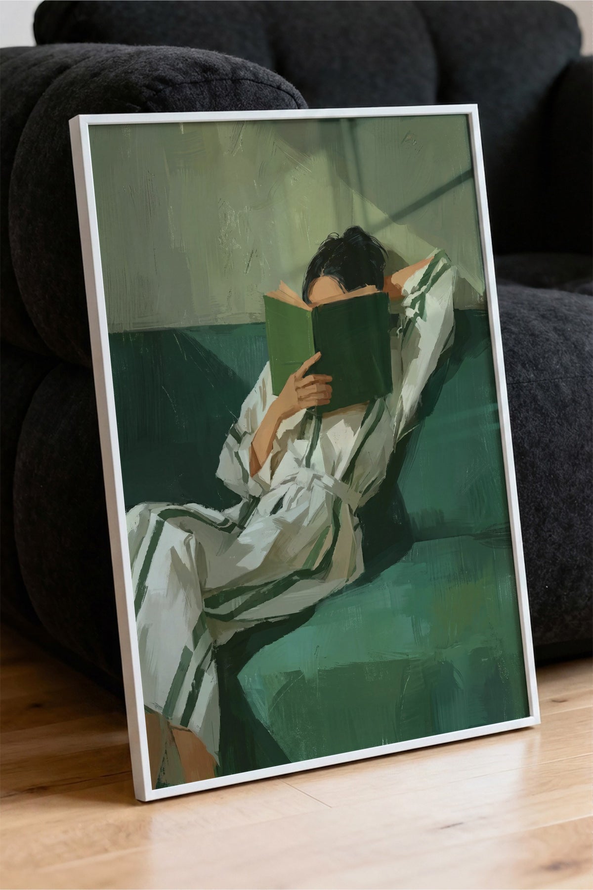 Okuyan Kadın Figürü Poster – Beyaz Çerçeveli Tablo