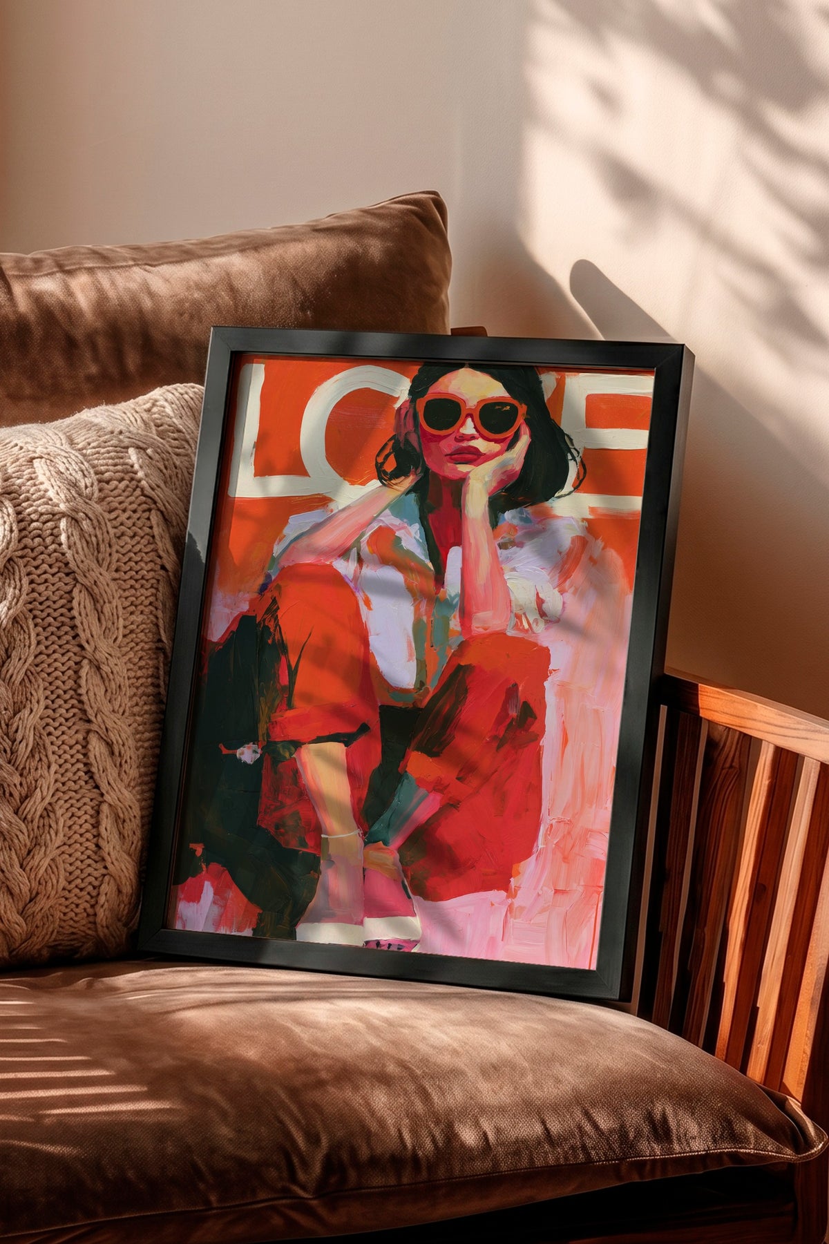 Love Poster – Siyah Çerçeveli Tablo