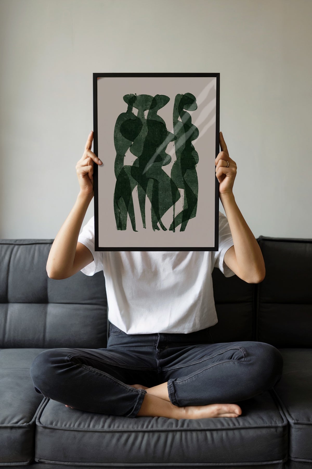Soyut Kadın Figürleri Poster – Siyah Çerçeveli Tablo