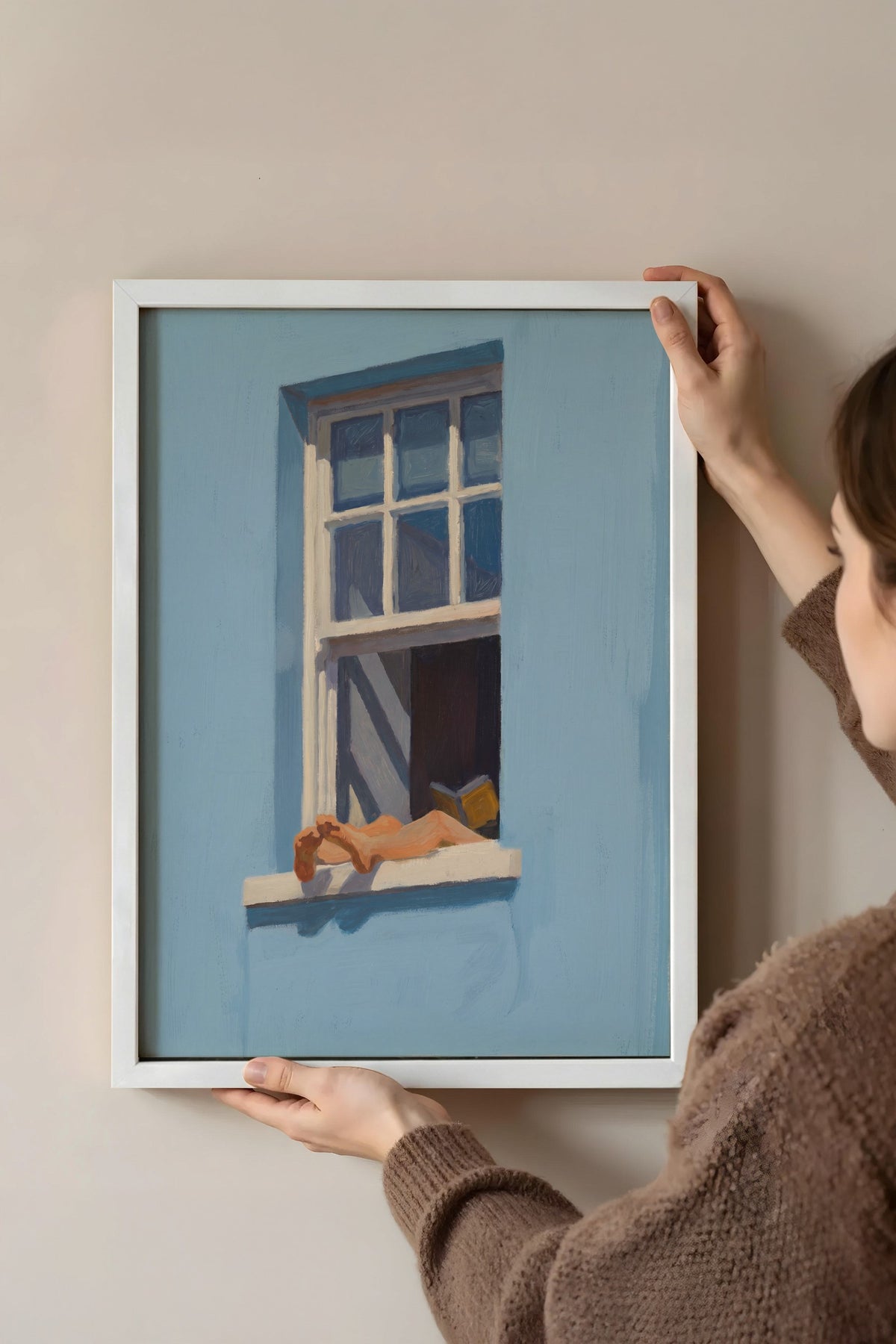 Pencerede Ayakları Uzatan Kadın Poster – Beyaz Çerçeveli Tablo