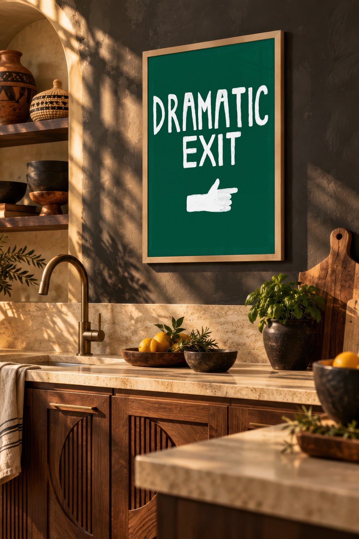 DRAMATIC EXIT Poster – Ahşap Çerçeveli Tablo