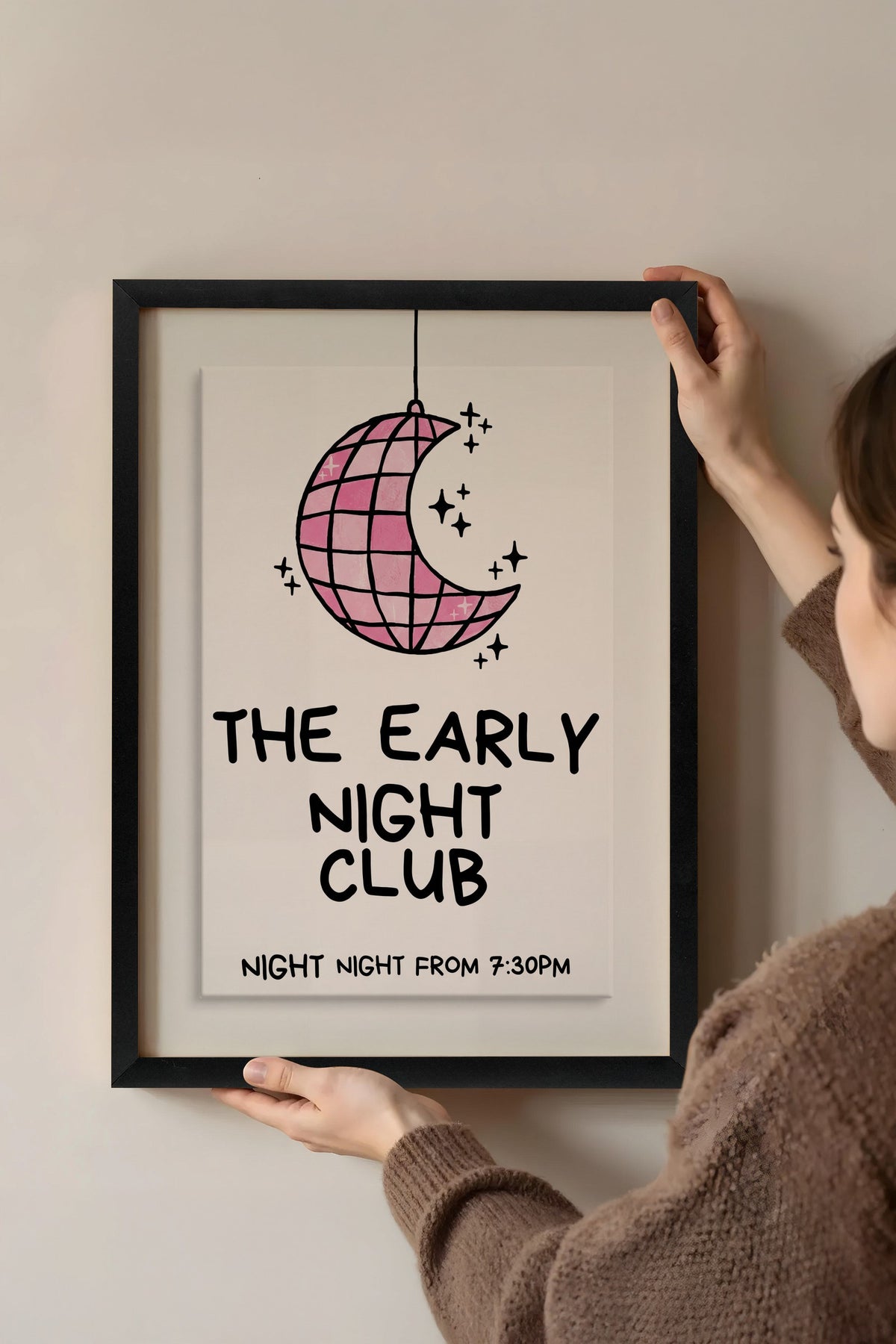 THE EARLY NIGHT CLUB Poster – Siyah Çerçeveli Tablo