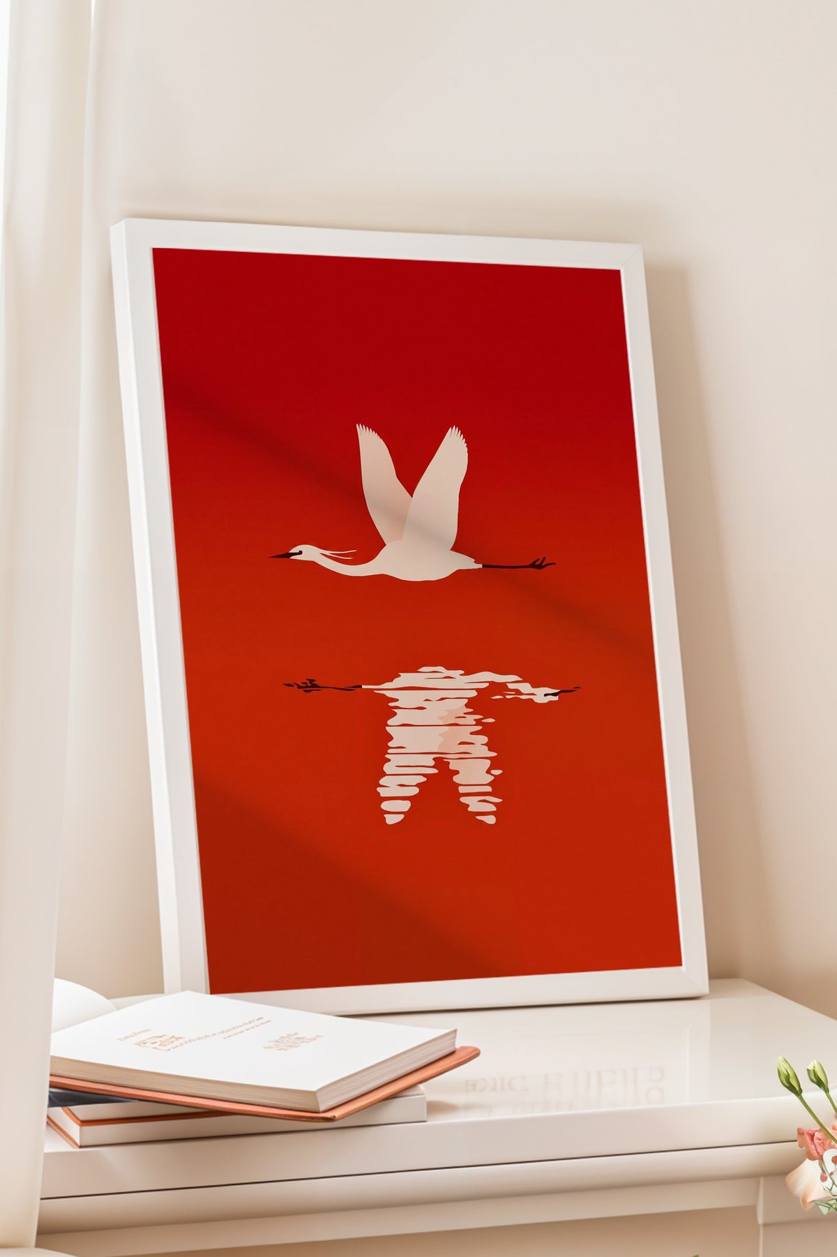 Uçan Kuş Yansıması Poster – Beyaz Çerçeveli Tablo