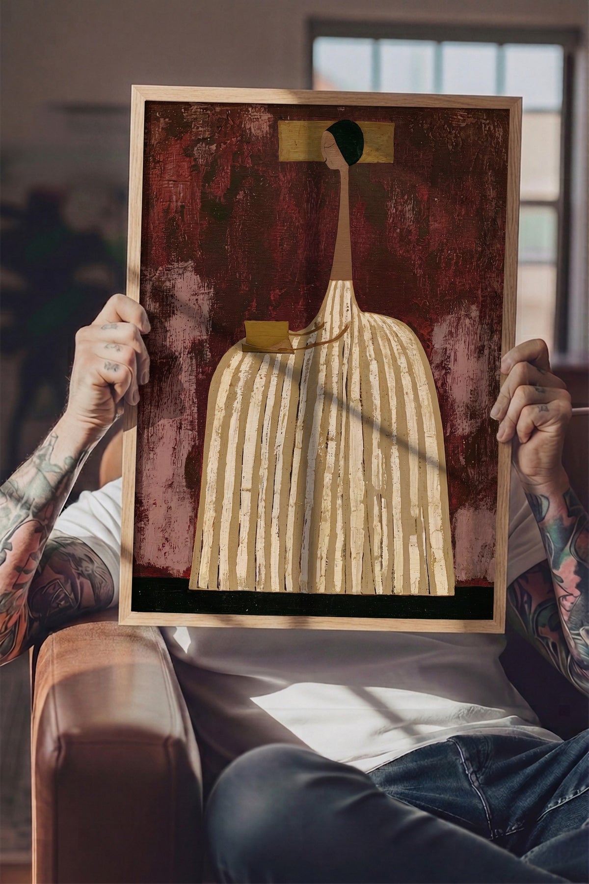 Soyut Oturan Kadın Poster – Ahşap Çerçeveli Tablo