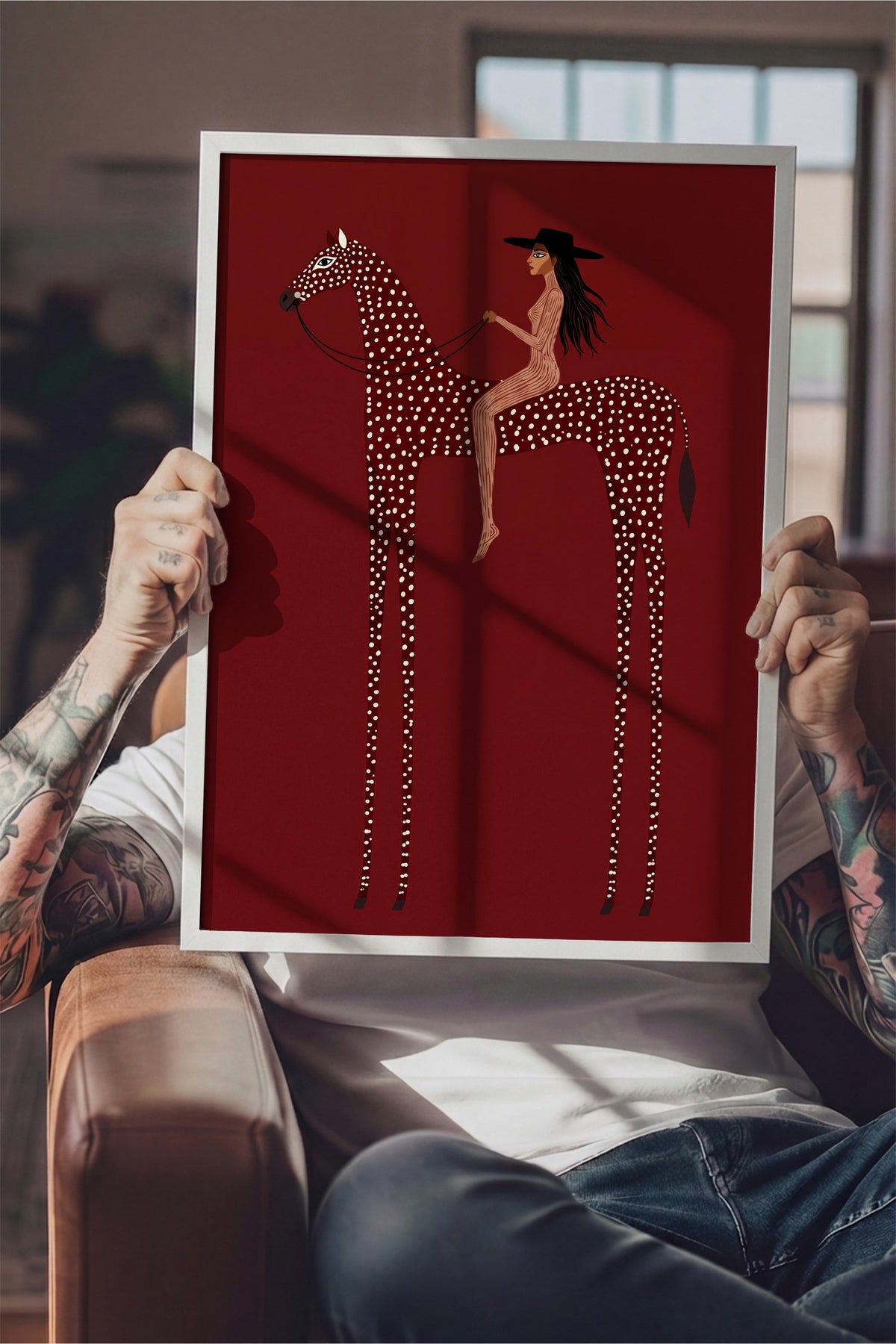 At Üzerinde Kadın Figürü Poster – Beyaz Çerçeveli Tablo