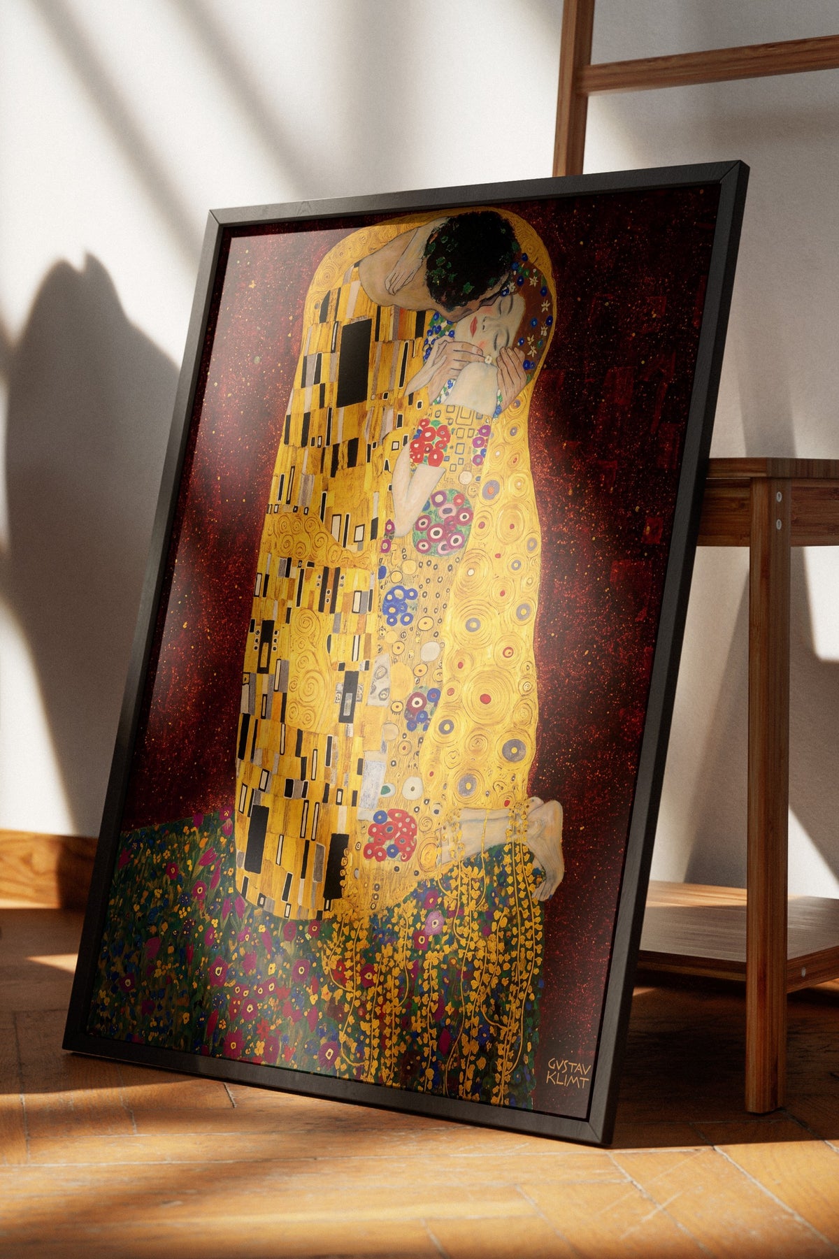 Klimt Öpücük Poster – Siyah Çerçeveli Tablo