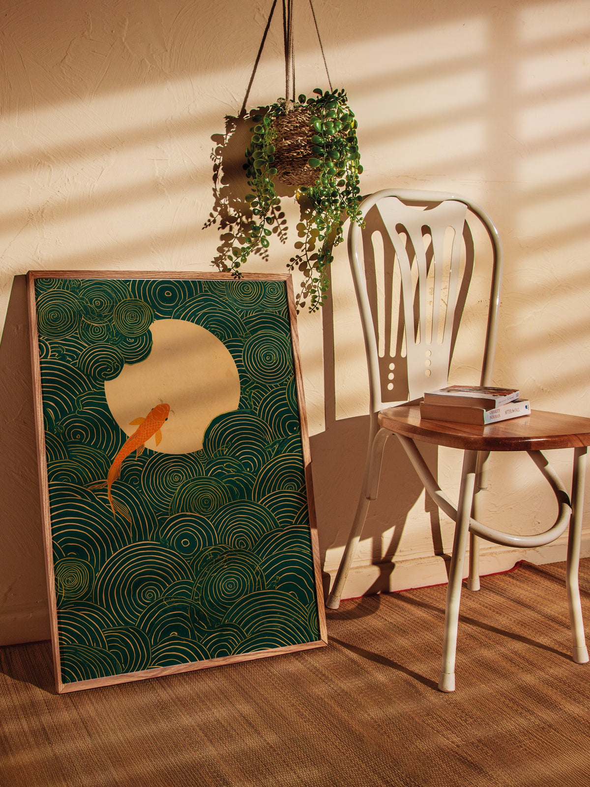 Dairesel Desenler ve Koi Balığı Poster – Ahşap Çerçeveli Tablo