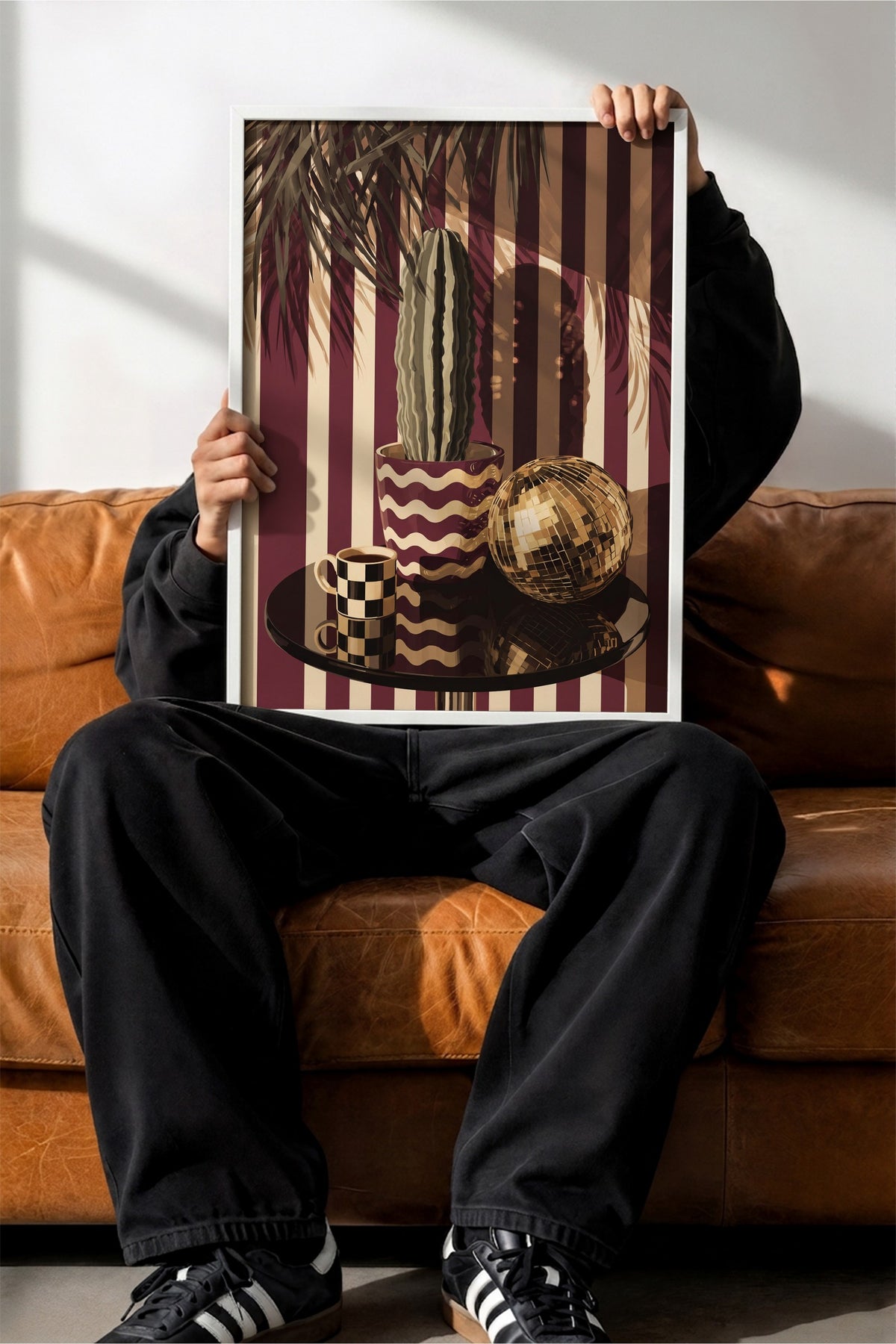 Retro Kaktüs ve Disko Küresi Poster – Beyaz Çerçeveli Tablo