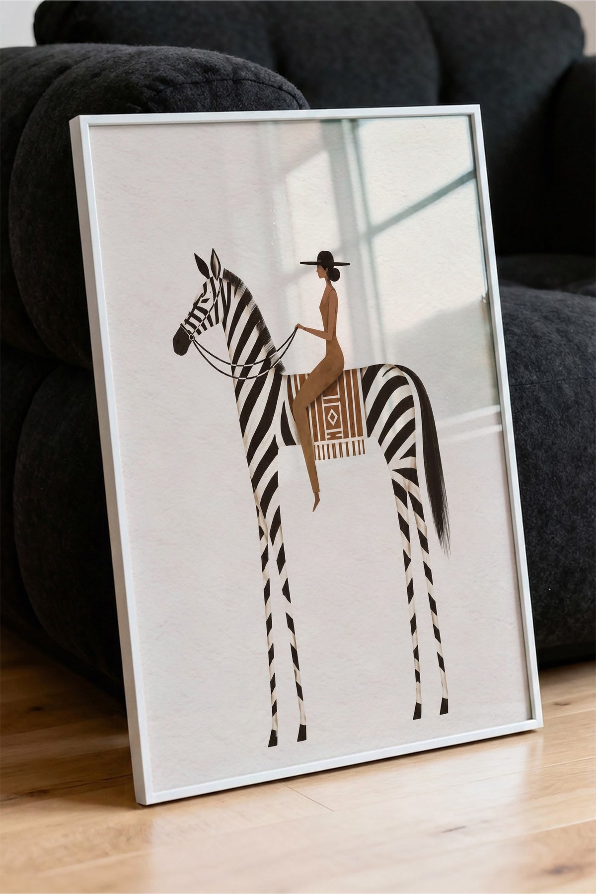 Zebra Üzerinde Oturan Kadın Poster – Beyaz Çerçeveli Tablo