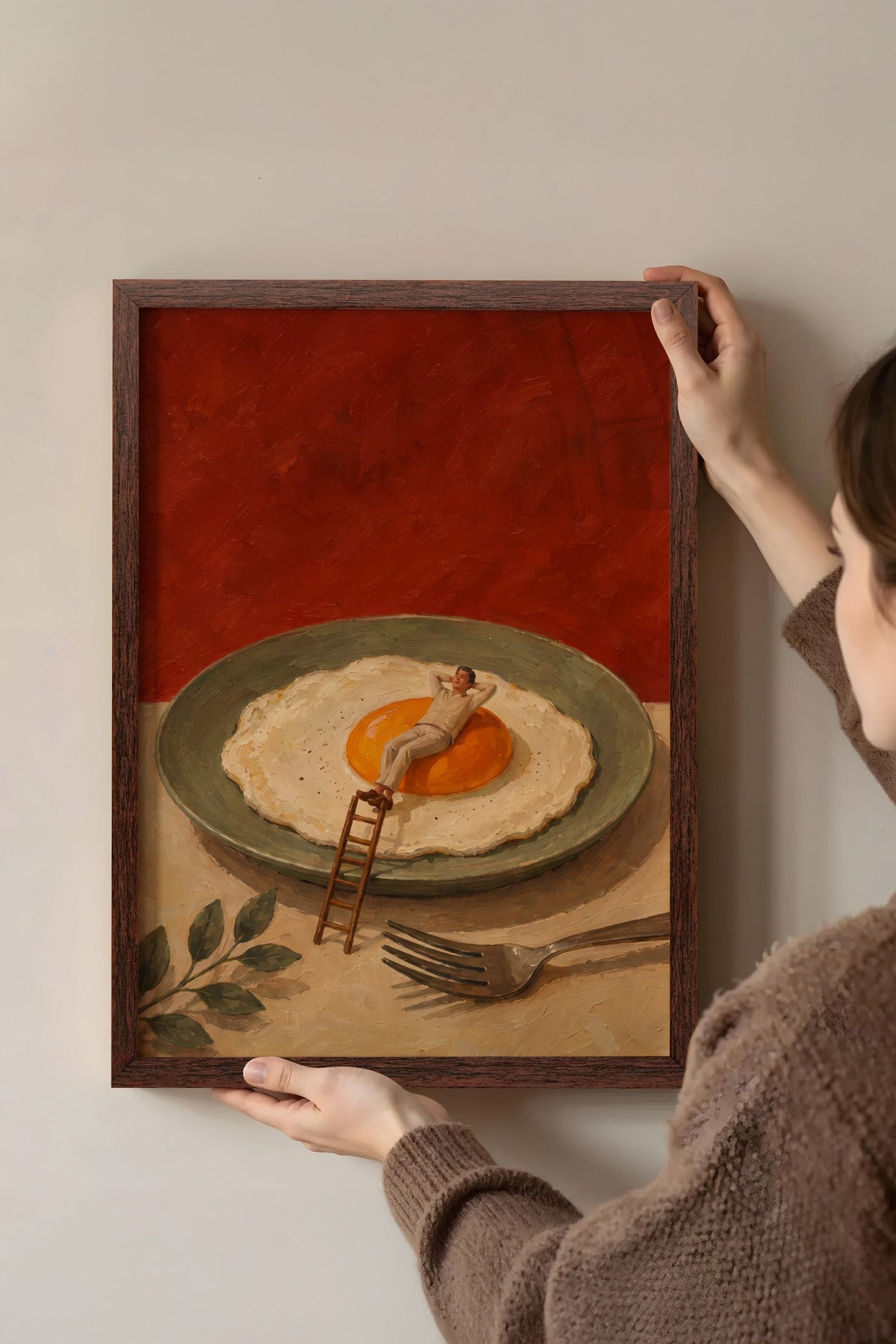 Dev Yumurta Üzerindeki Adam Poster – Kahverengi Çerçeveli Tablo