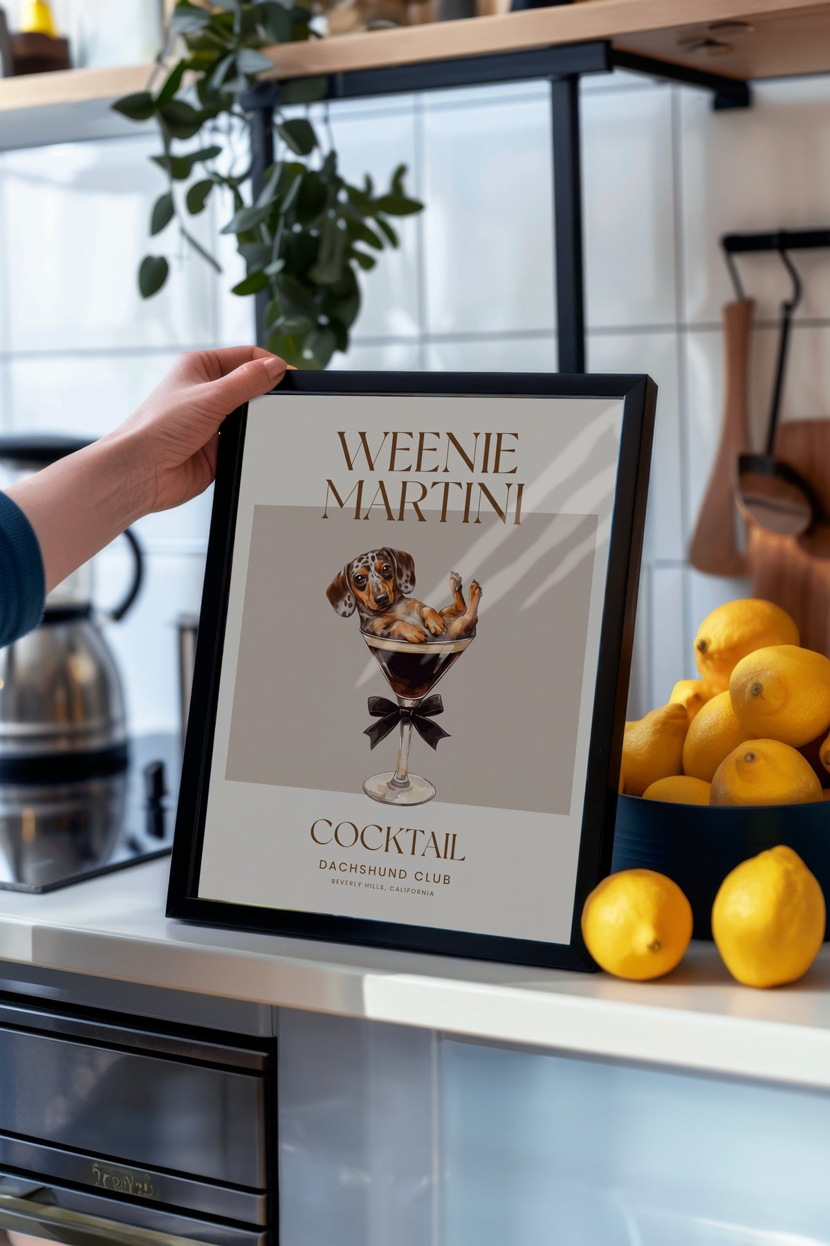 WEENIE MARTINI Poster – Siyah Çerçeveli Tablo