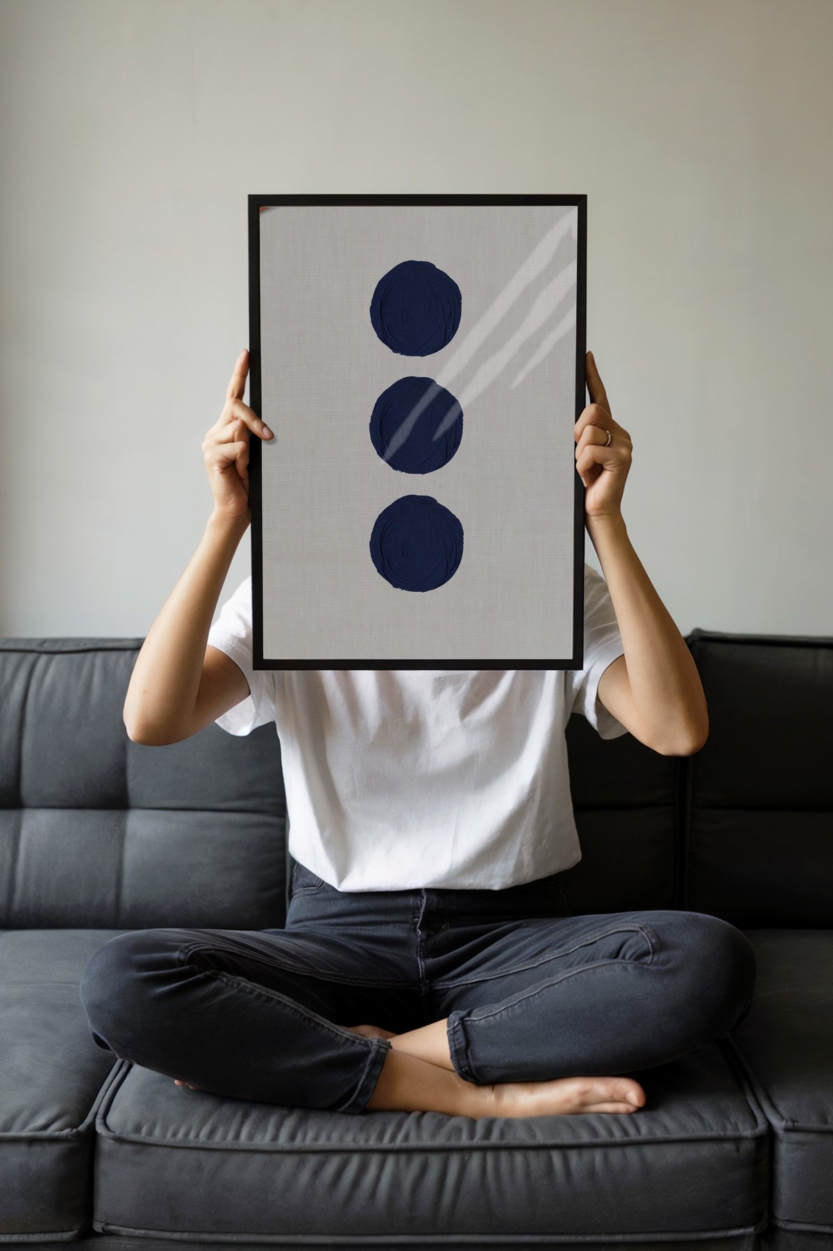 Lacivert Soyut Daireler Poster – Siyah Çerçeveli Tablo