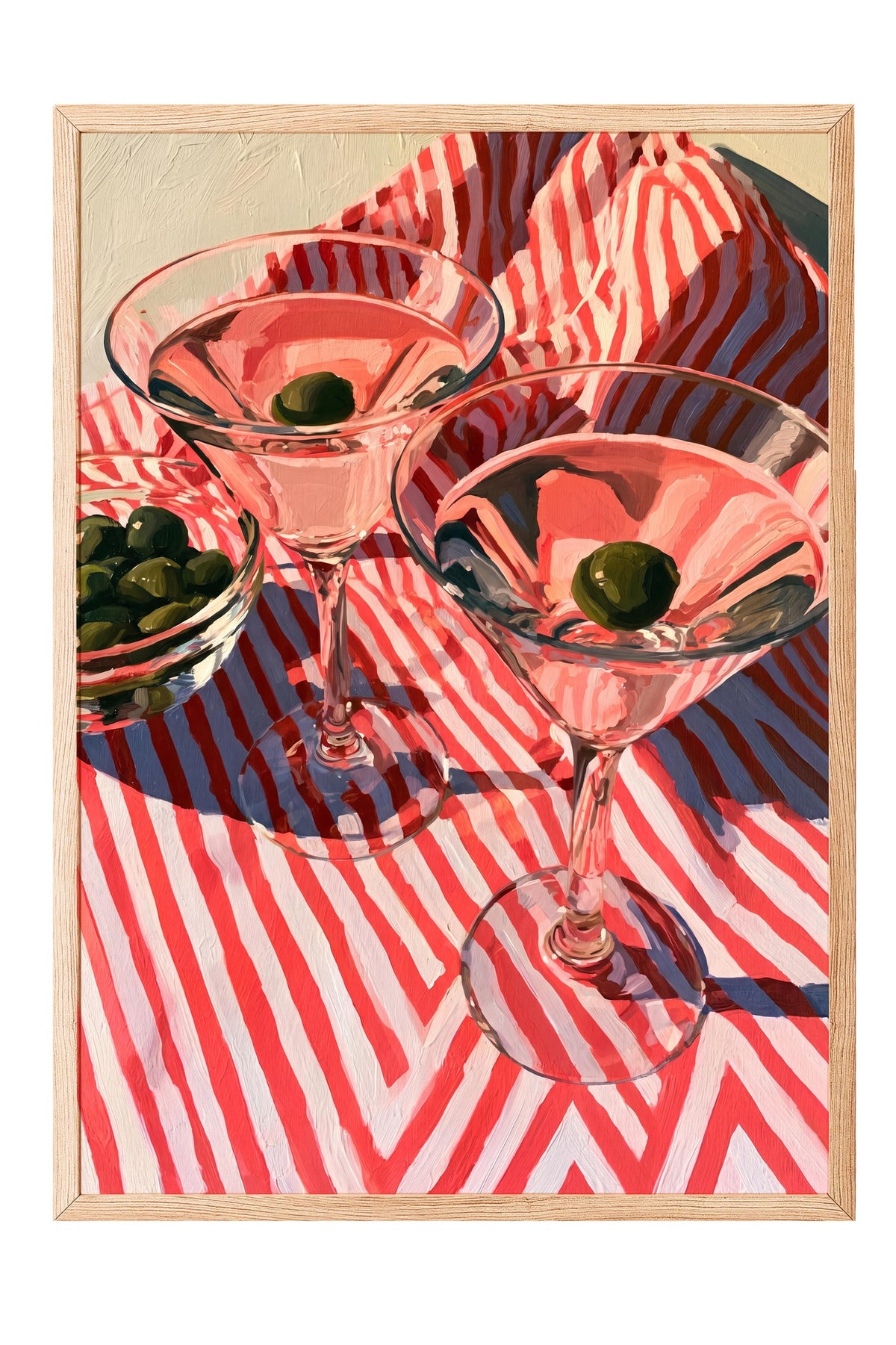 Şeritli Zemin Üzerinde Martini Bardakları Poster – Ahşap Çerçeveli Tablo