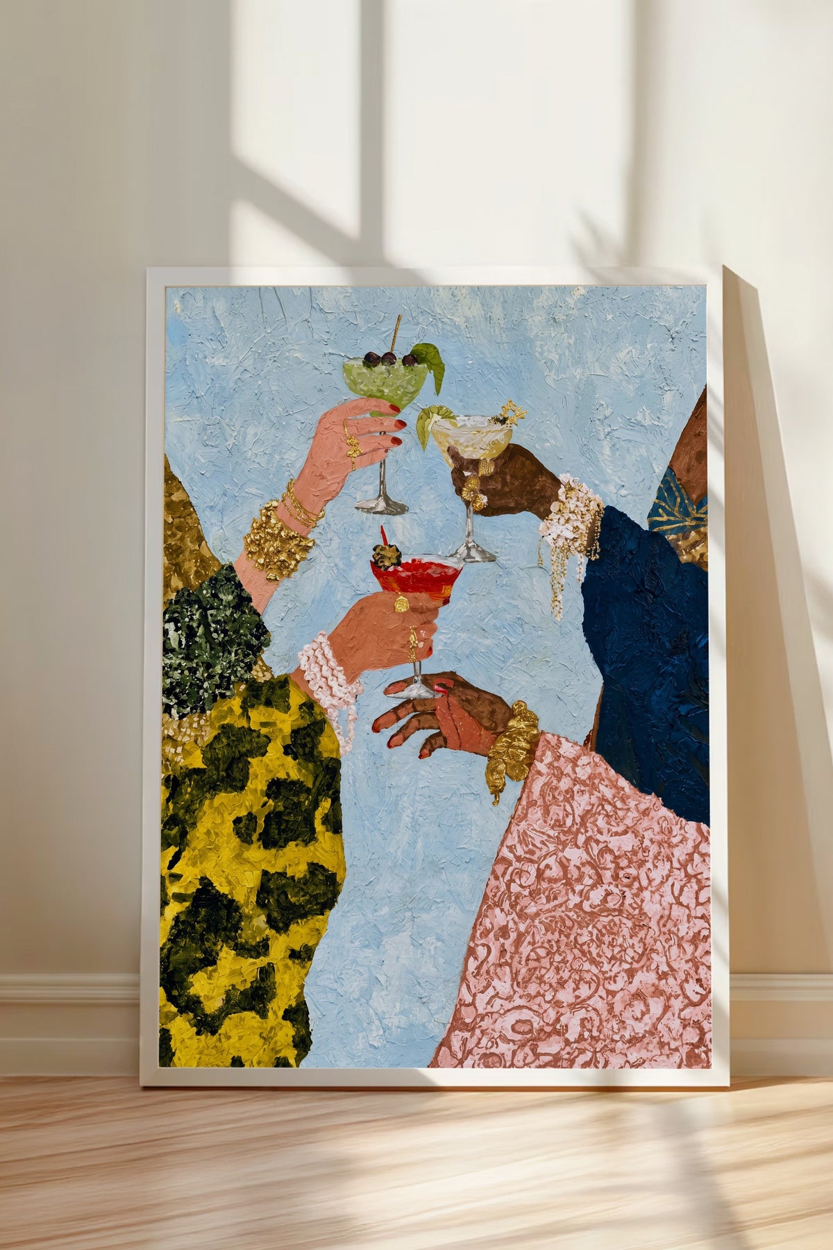 El Yapımı Kokteyl Sahnesi Poster – Beyaz Çerçeveli Tablo