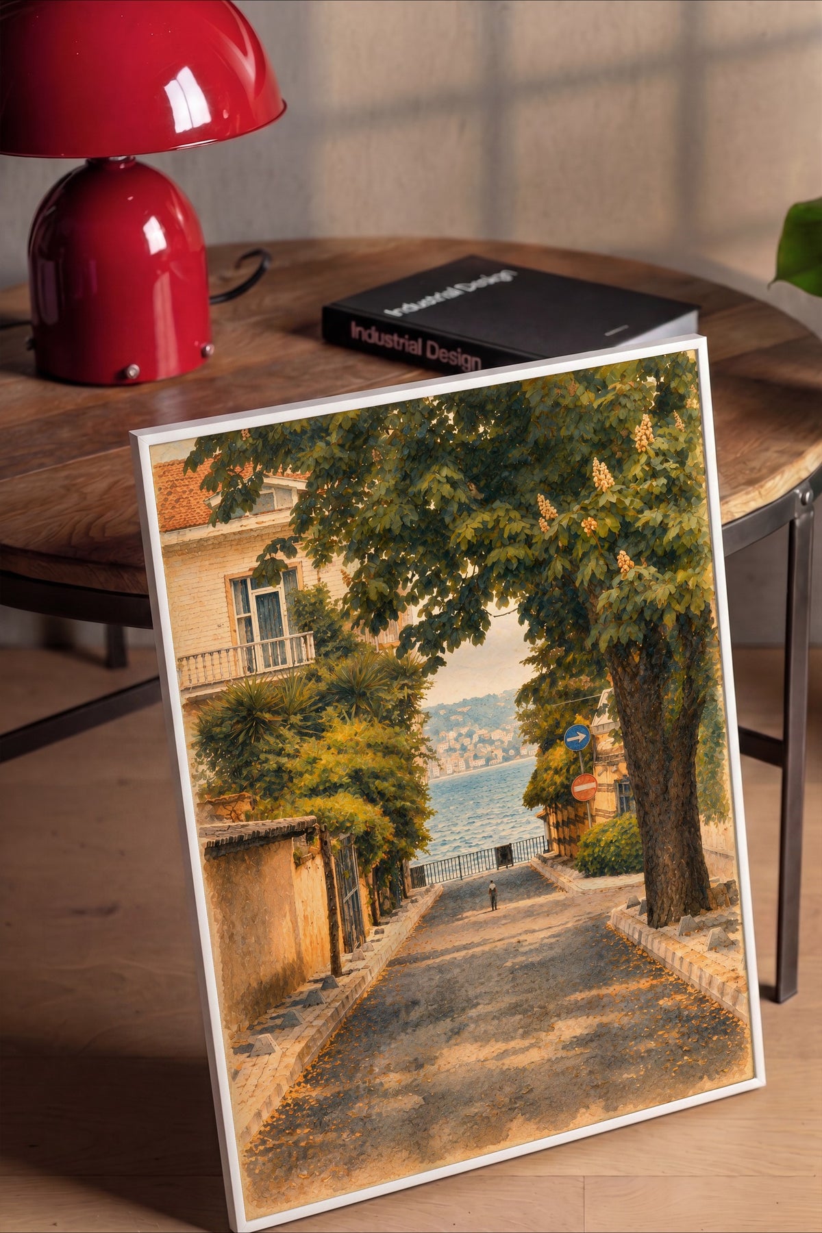 Sokak ve Deniz Manzarası Poster – Beyaz Çerçeveli Tablo