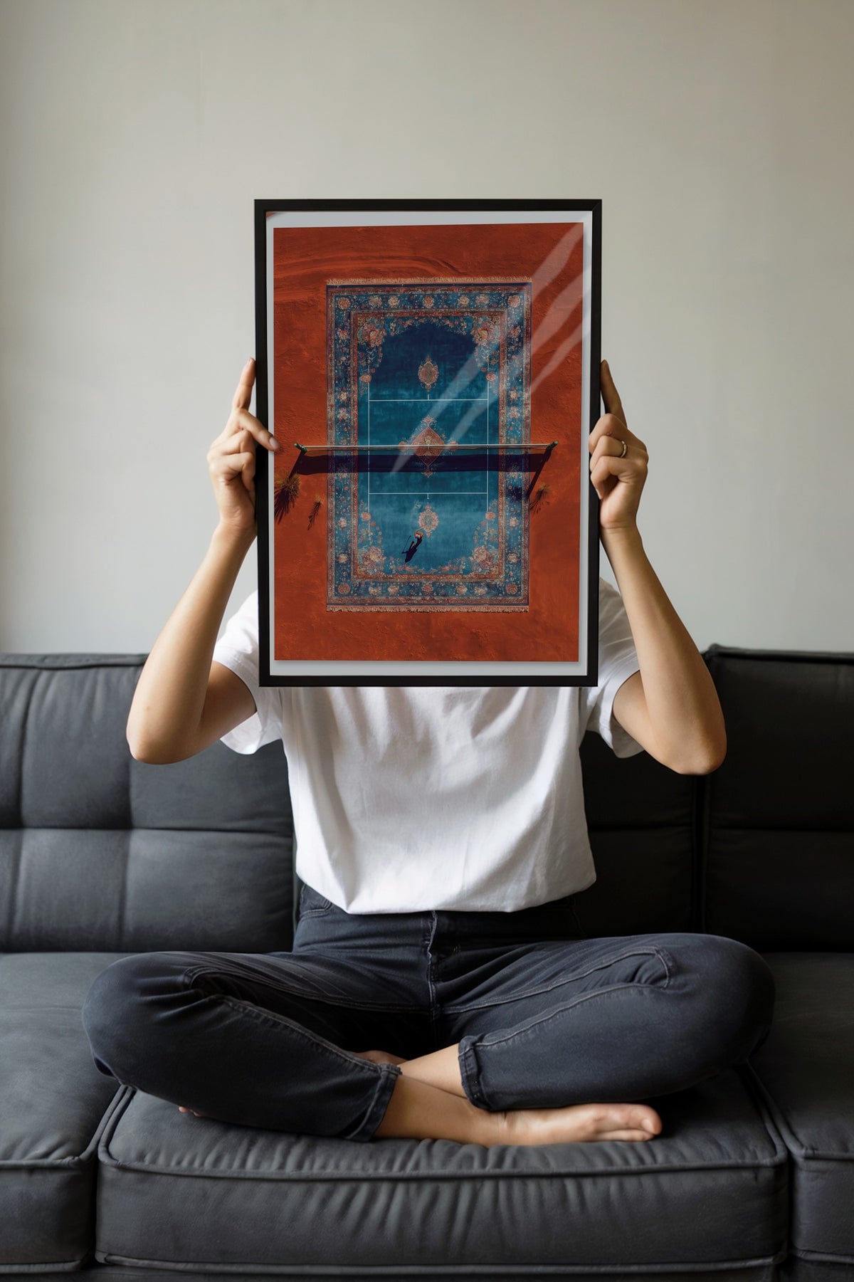 Tepeden Halı Tenis Sahası Poster – Siyah Çerçeveli Tablo